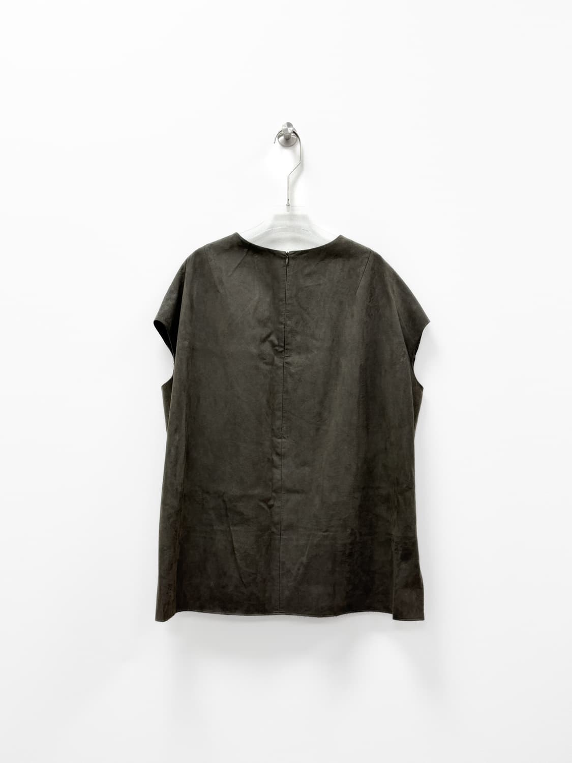 르베이지 스웨이드 텍스처 캡 슬리브 탑 상품이미지2