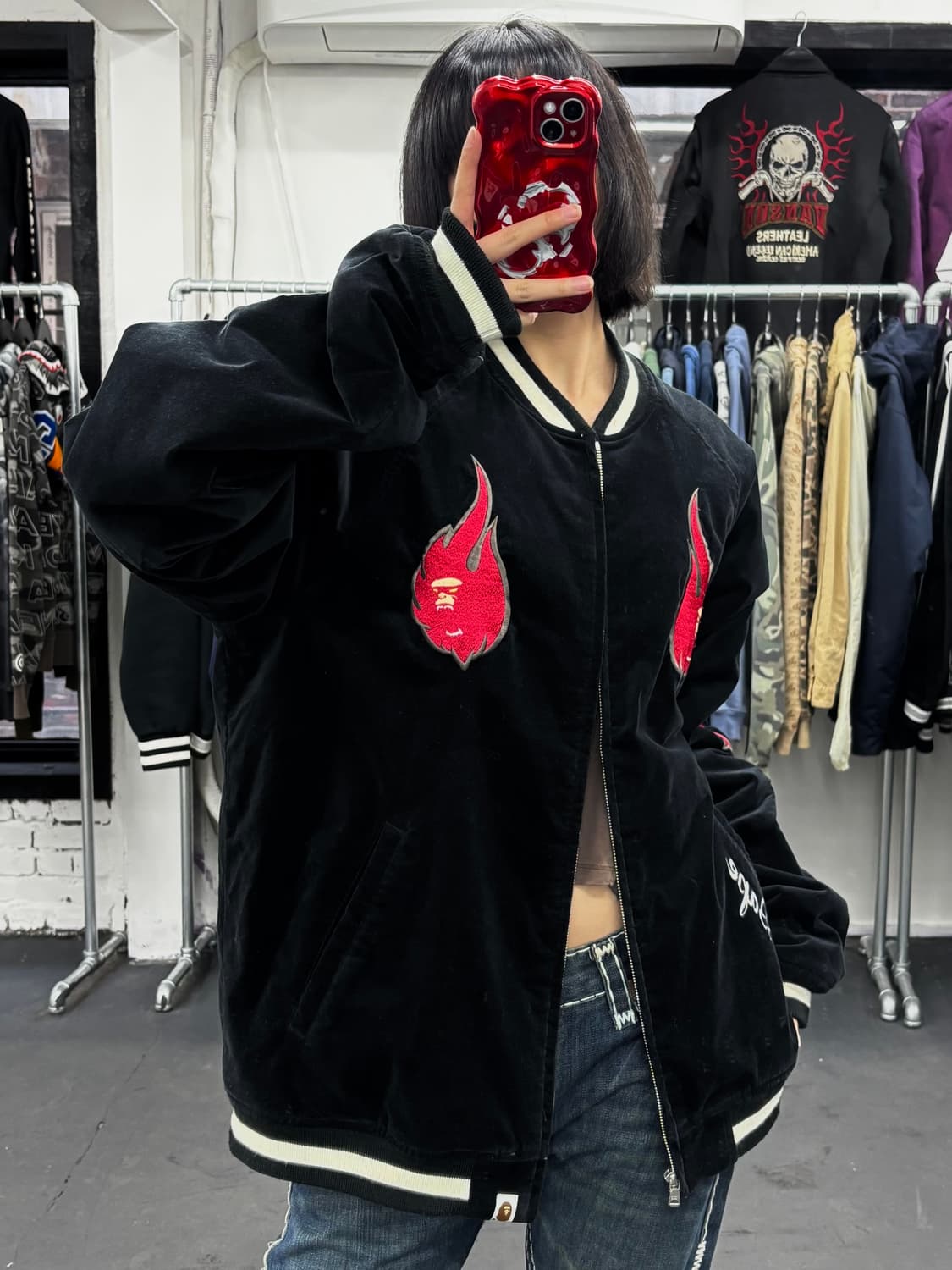 베이프 플레임 로고 수베니어 자켓 상품이미지3