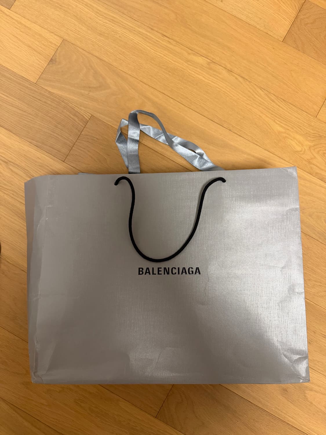 44) 발렌시아가 3XL 에그쉘 상품이미지6