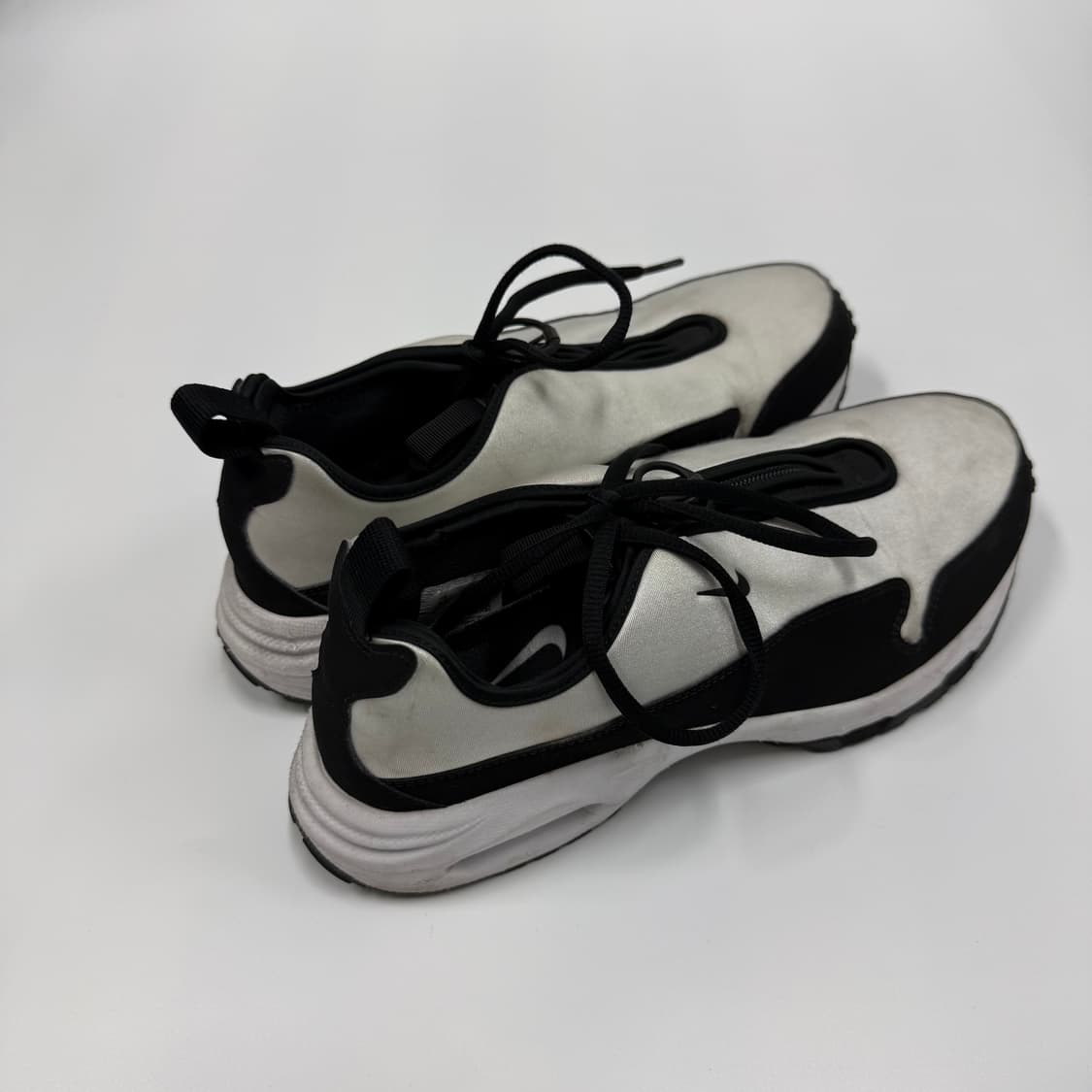 나이키 x 꼼데가르송 옴므 플러스 에어맥스 화이트 블랙 상품이미지5