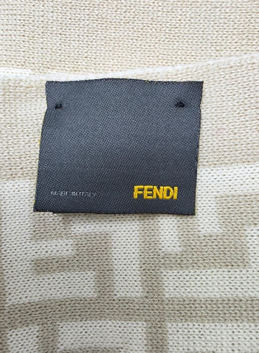 정품 펜디 FF 로고 울 머플러 아이보리 상품이미지2