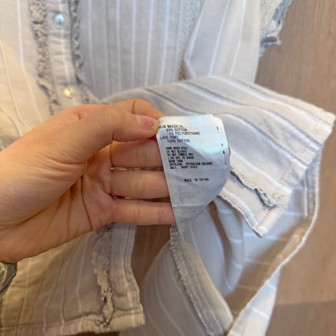 빈티지 슬리브리스 블라우스 스트라이프 패턴 프릴 트리밍 루즈핏 아이보리 상품이미지6