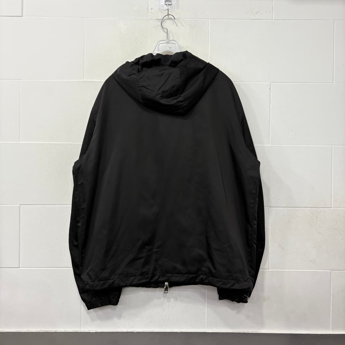 아르마니 익스체인지 블랙 후드 바람막이 상품이미지5