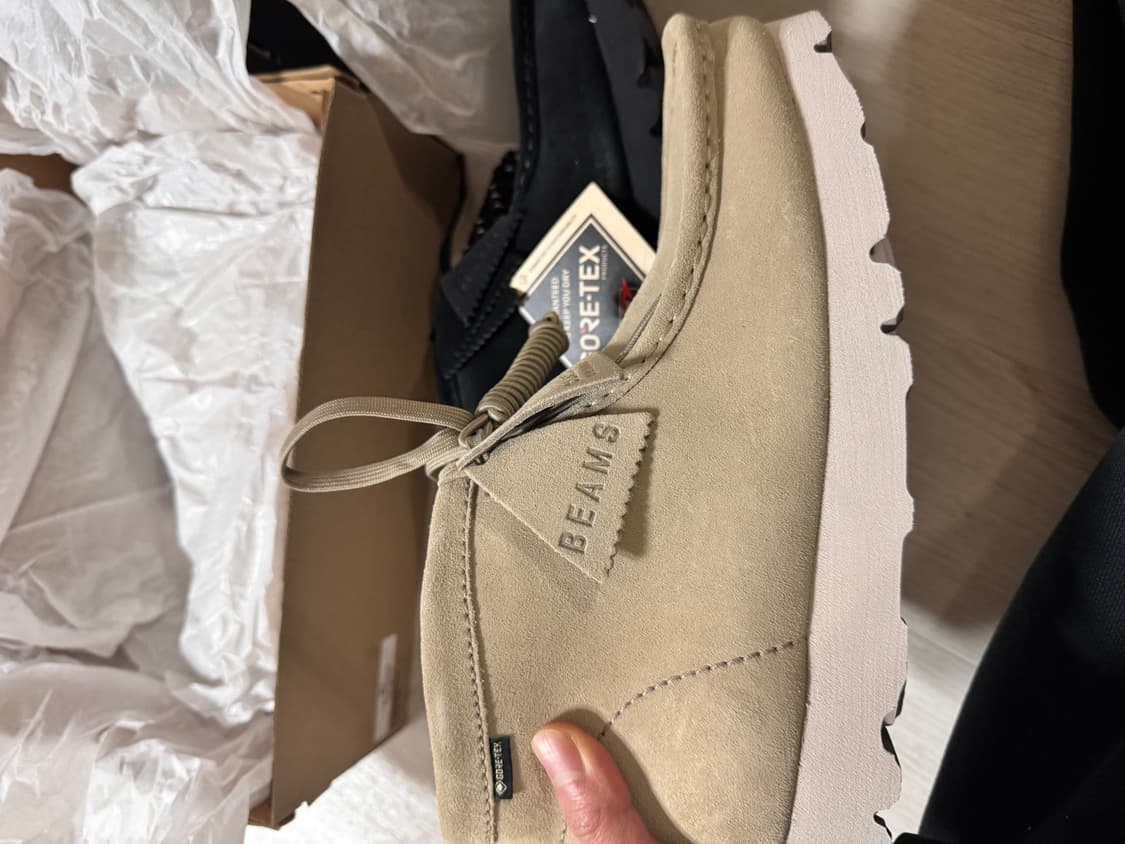 클락스x빔즈 왈라비 고어텍스 샌드스웨이드 부츠 7 상품이미지3