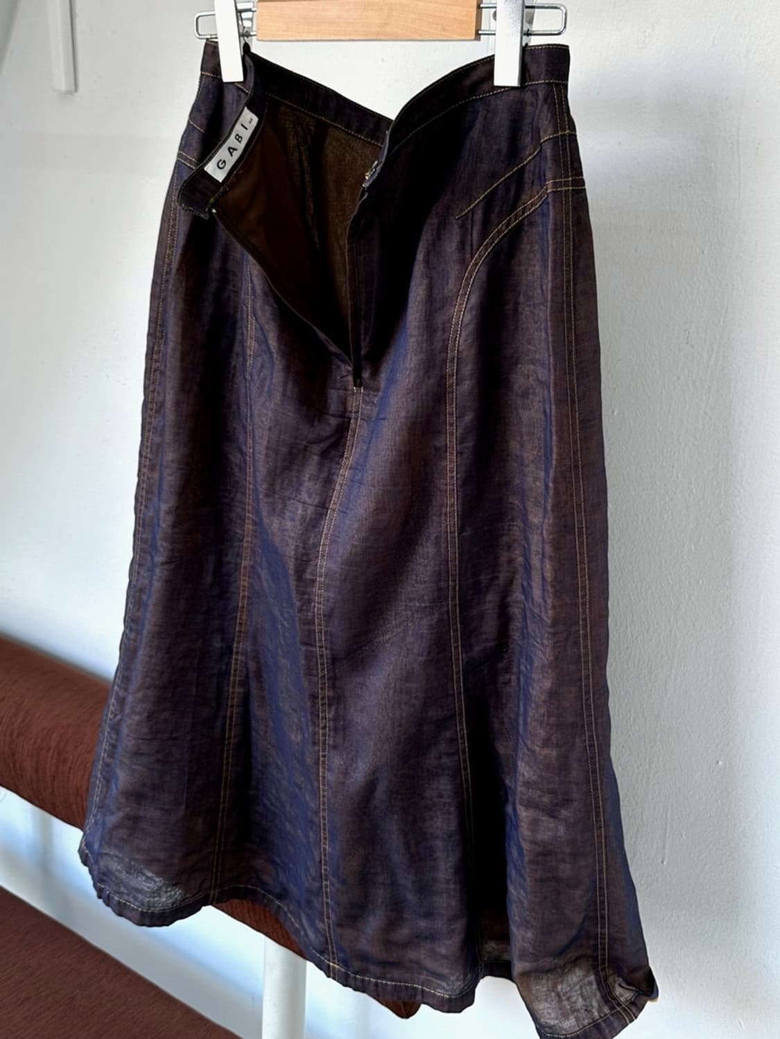 Sheer fabric layered design loose skirt 상품이미지1