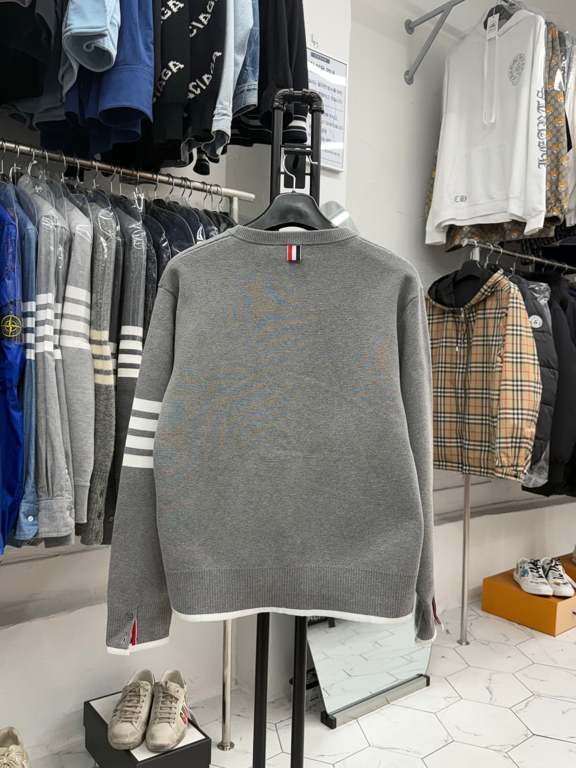 [4] 톰브라운 사선완장 밀라노스티치 포켓 니트 상품이미지2