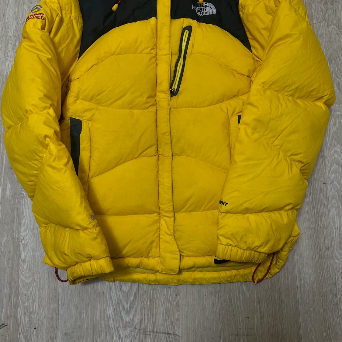 노스페이스 여성 써밋시리즈 하이벤트 800 아크틱 패딩 XS/85  상품이미지3