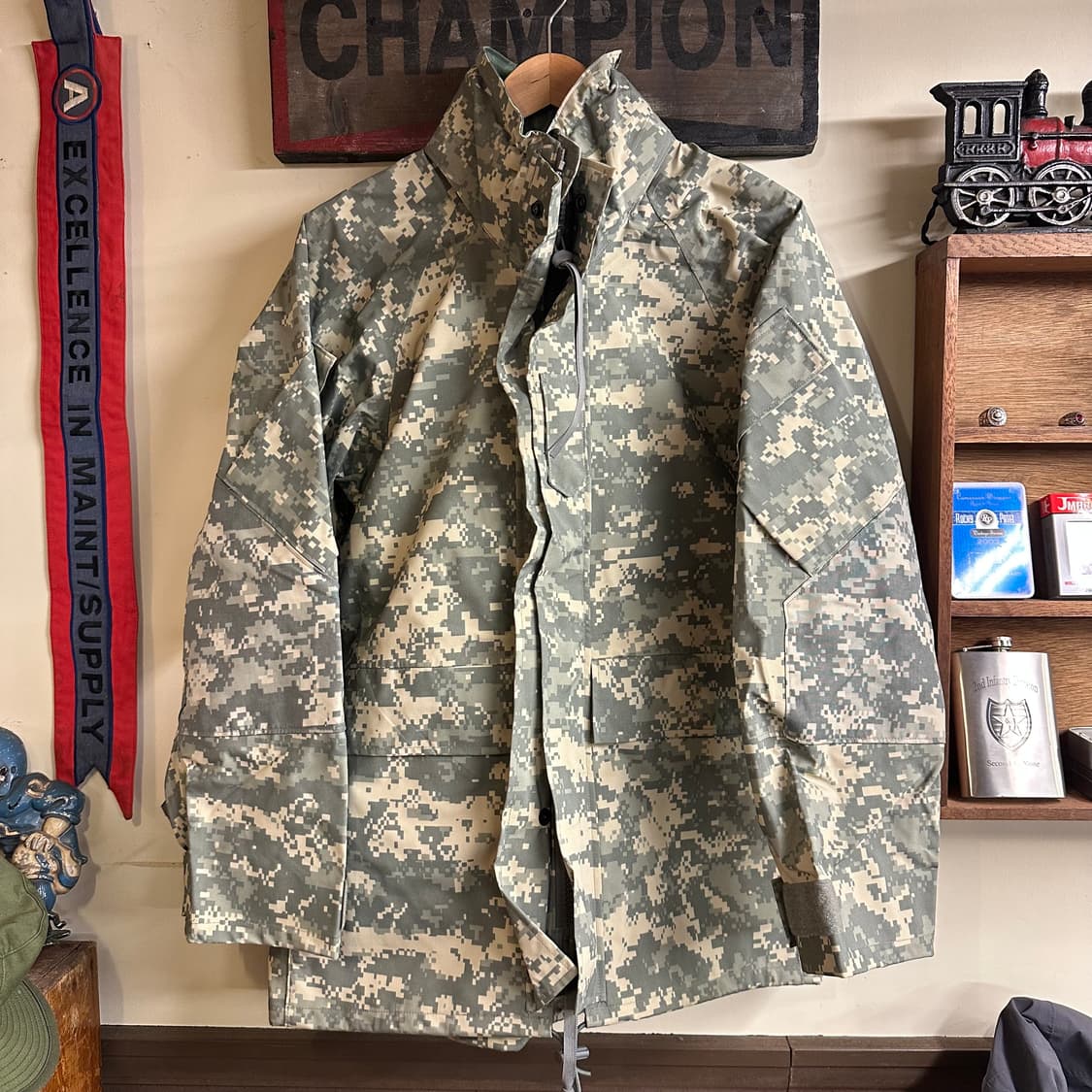 미군 오리지널 ACU 고어텍스 SS 미사용품 상품이미지1