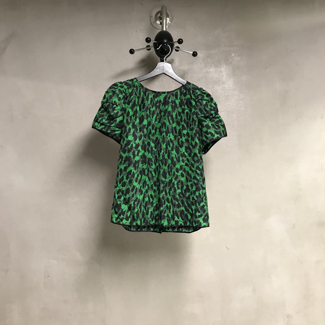 마크제이콥스 실크 반팔 블라우스 0(W) 상품이미지1