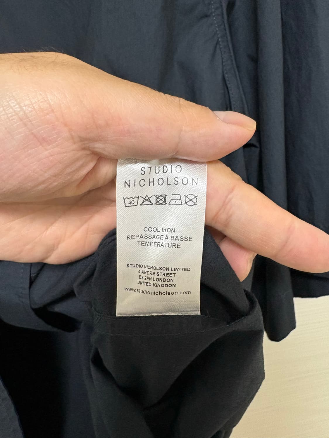 스튜디오 니콜슨 다크 네이비 반팔셔츠 (L) 상품이미지5