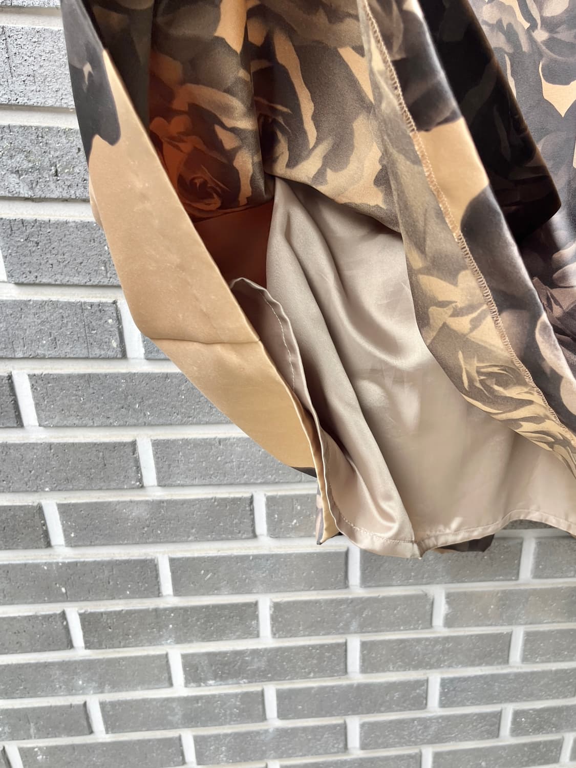 Dama Collecition 블랙 로즈 스커트  상품이미지10