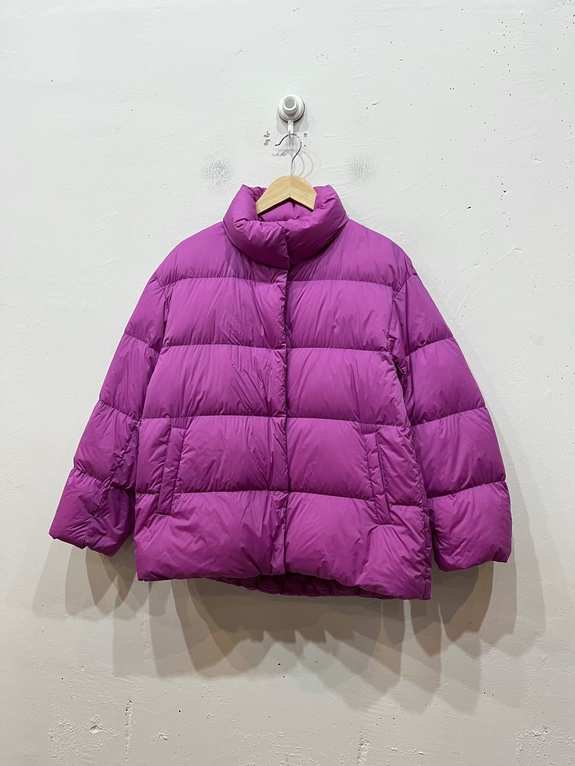 유니클로 울트라 라이트 다운 패딩 우먼즈 L 상품이미지1