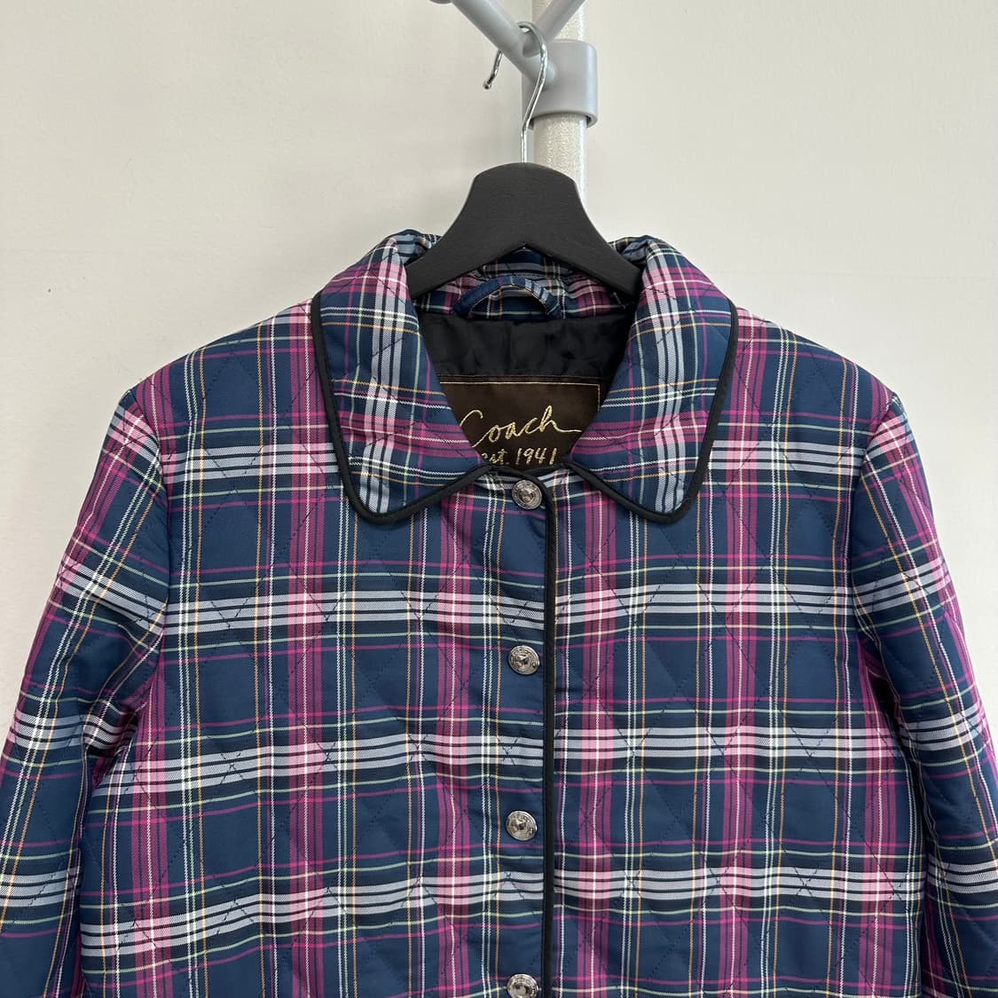 코치 체크 퀼팅 자켓 상품이미지2