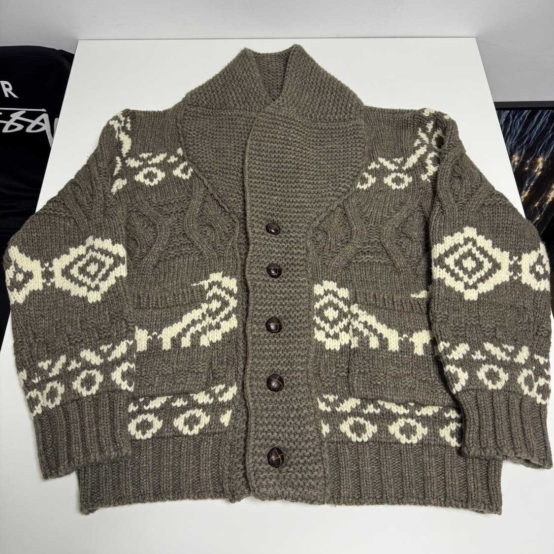 니티드 해비램스울 3게이지 코위찬 자켓 BROWN 상품이미지2