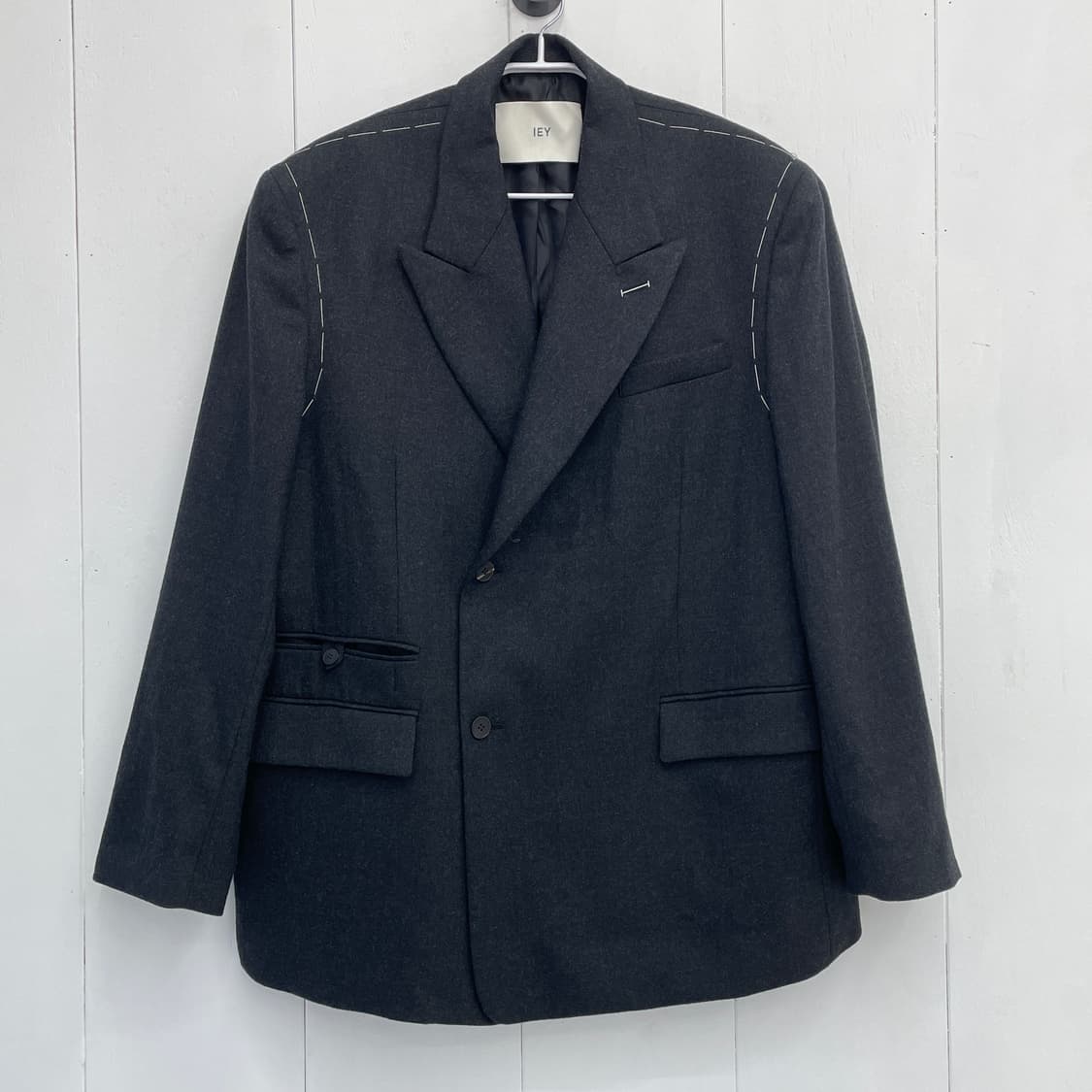IEY 스티치 디테일 오버핏 울 블레이저 상품이미지9