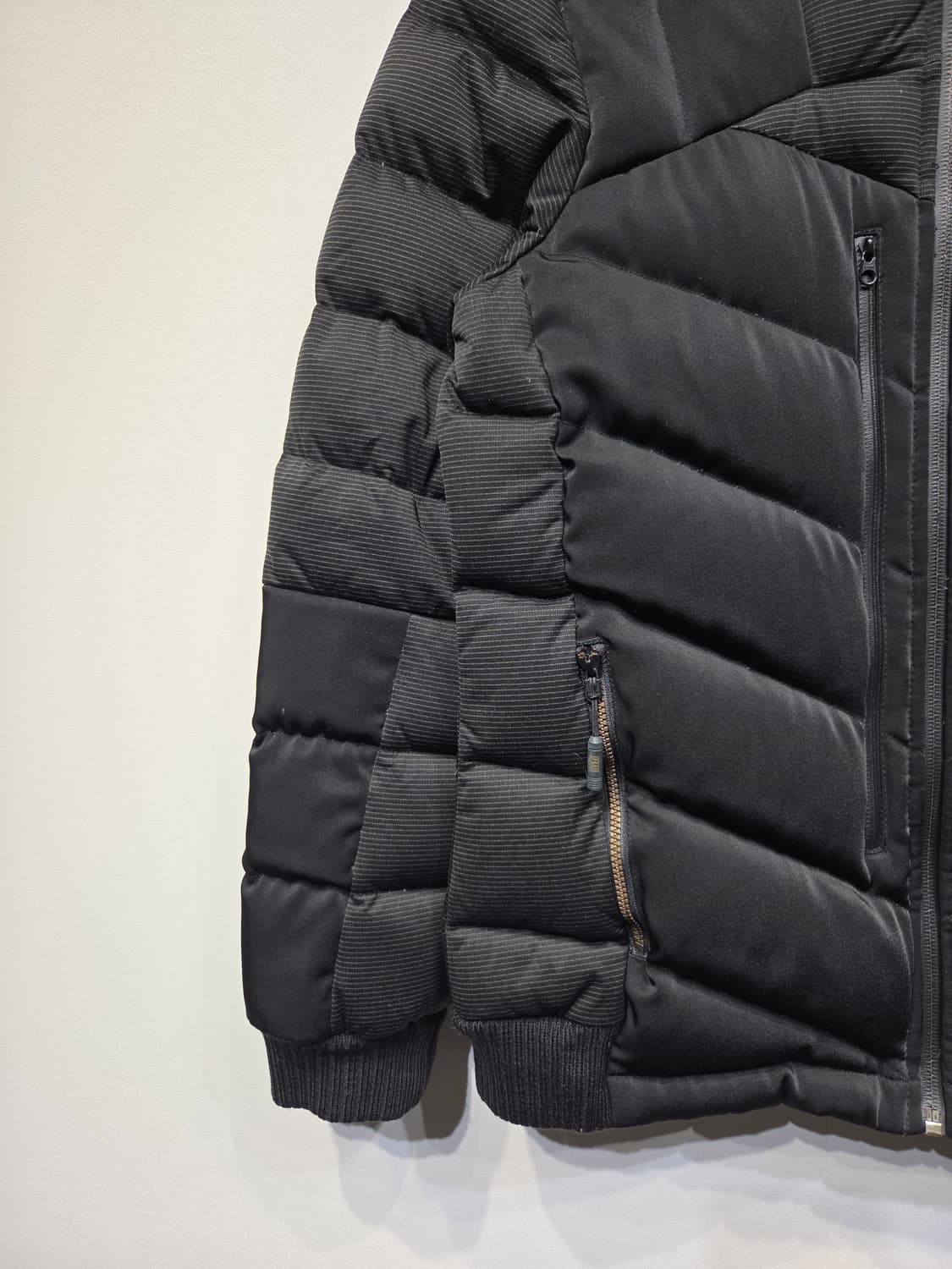 BLACK YAK 블랙야크 프레스티지 구스다운 자켓 상품이미지4