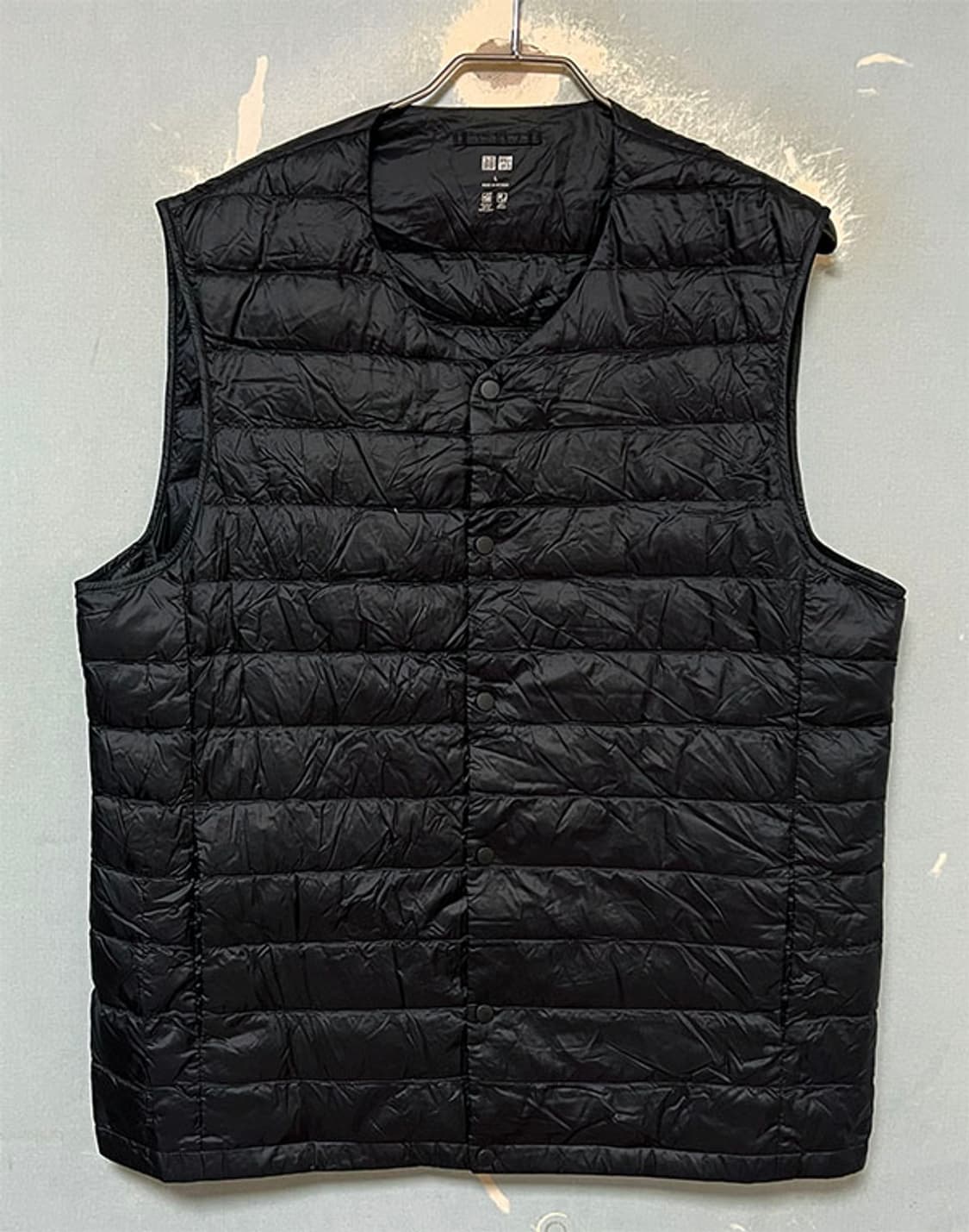 유니클로 남자 경량 패딩조끼 새상품 L 95-100 상품이미지1