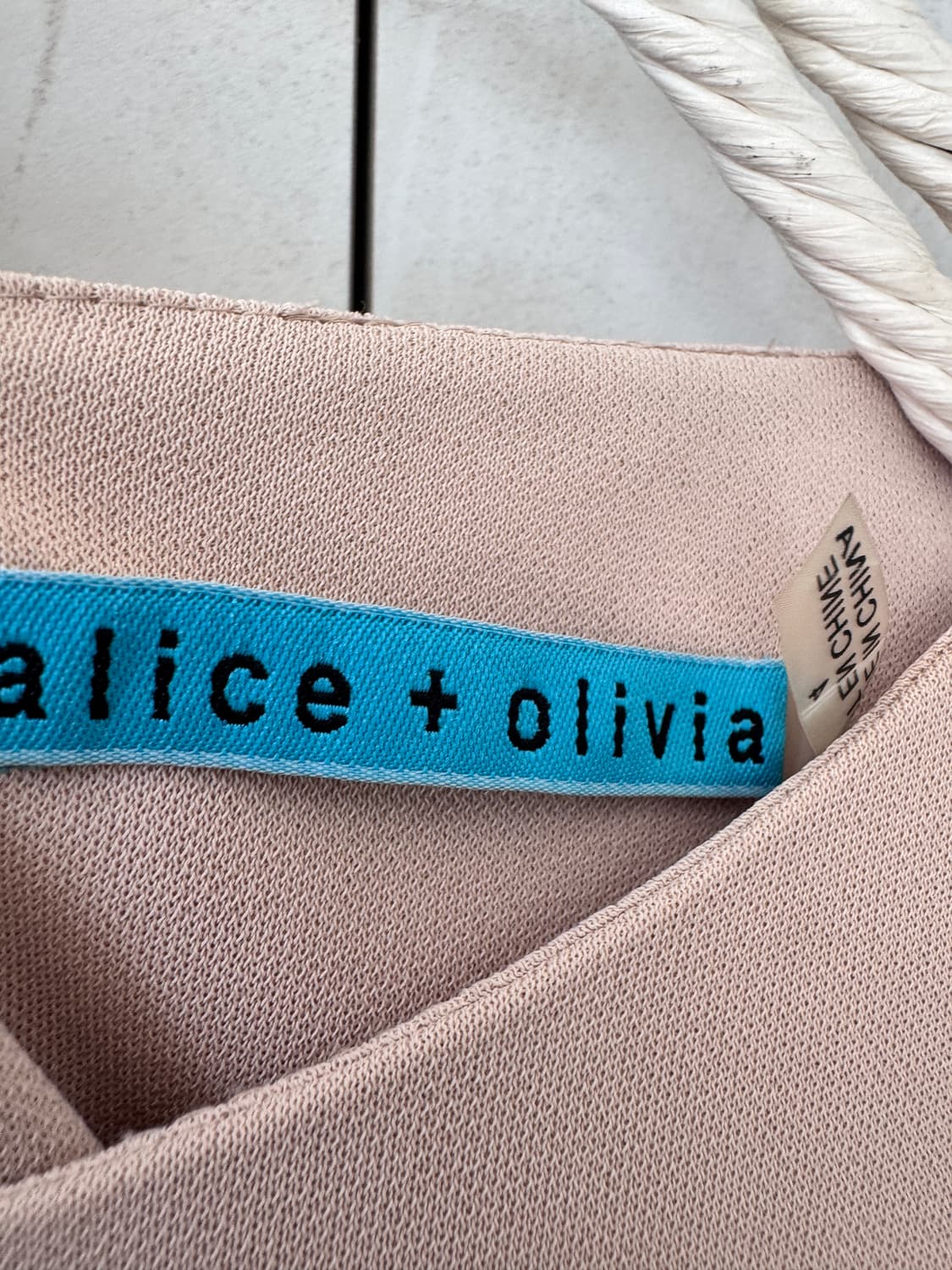 Alice + Olivia 셔링 실크 원피스 베이지4사이즈(44사이즈) 상품이미지3