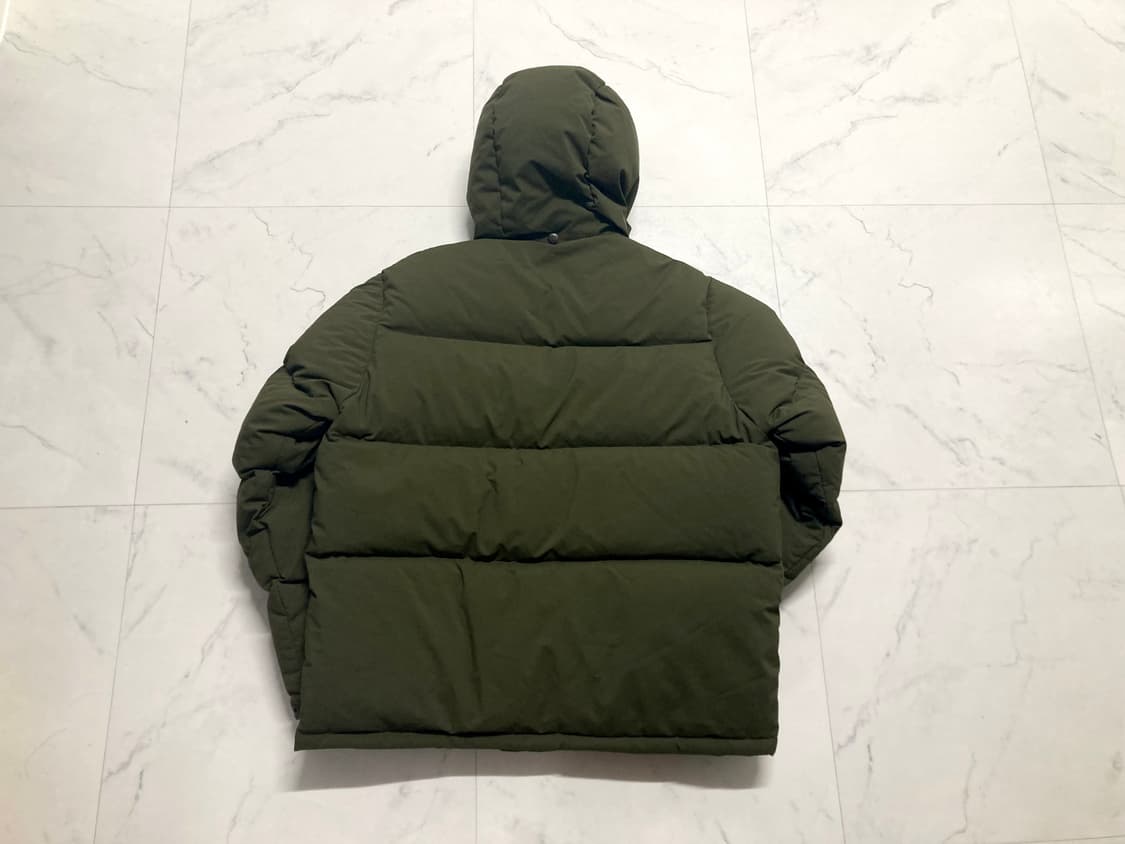 (거의 새것)유니폼브릿지 덕다운 마운틴 파카 패딩 100-105 상품이미지3