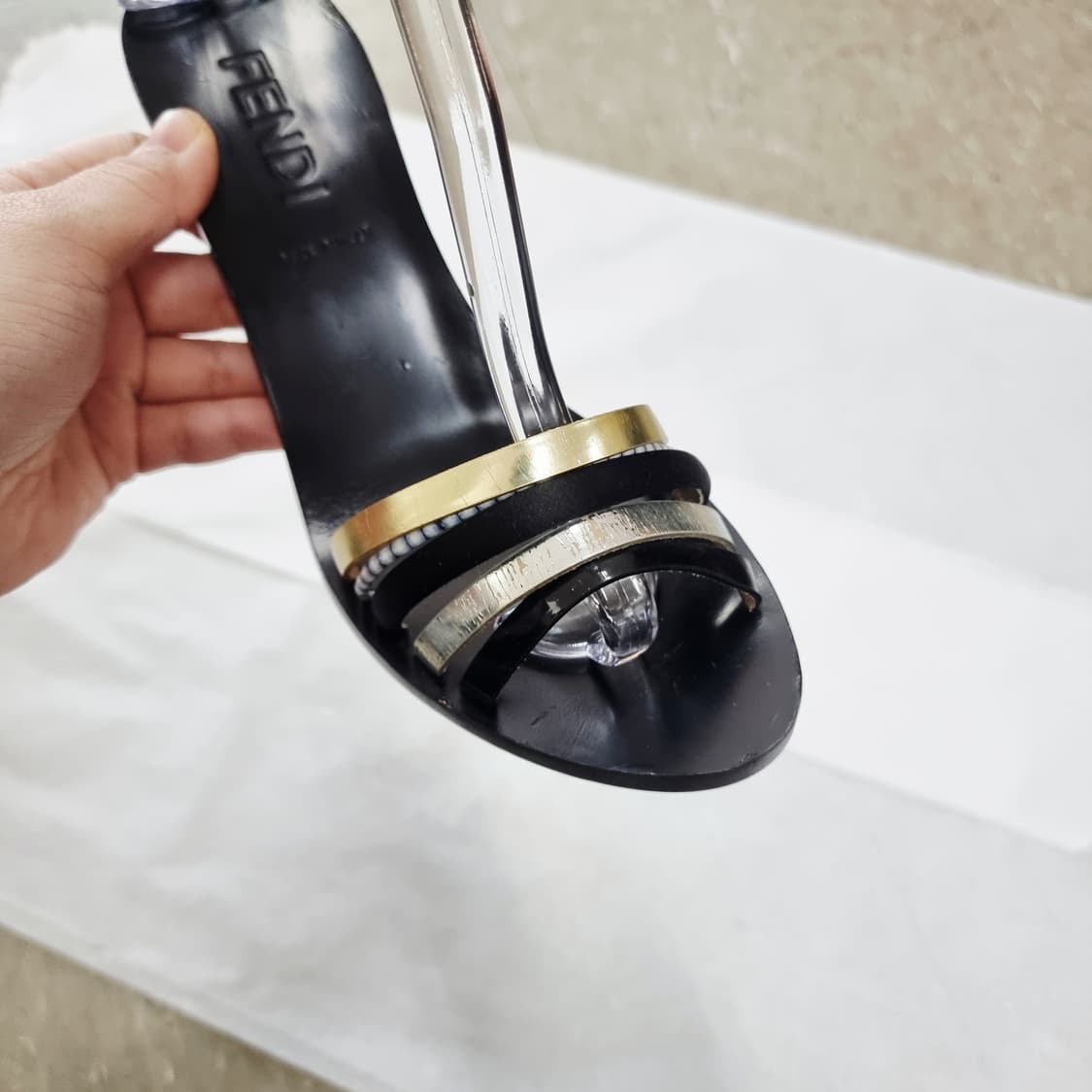 펜디 FENDI 하이힐 샌들 구두 슈즈 스트랩 오픈토힐 (240/37) 상품이미지5