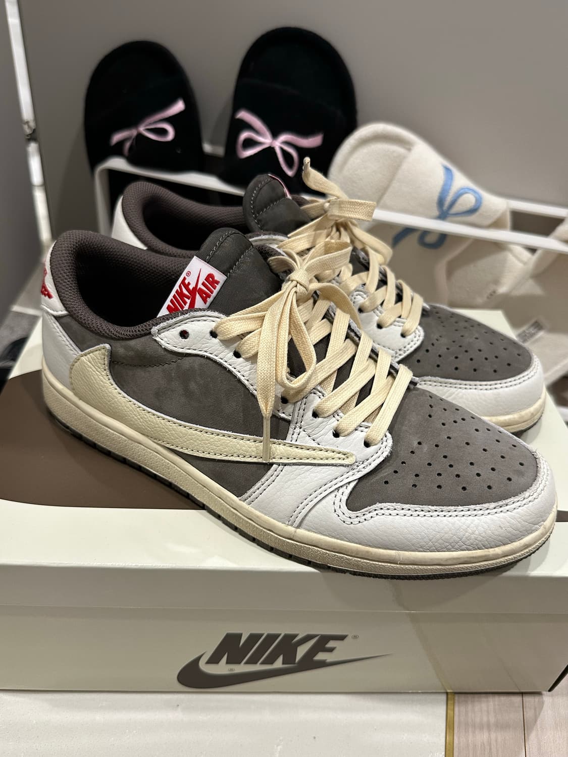 나이키 스캇 리버스모카 250 상품이미지1