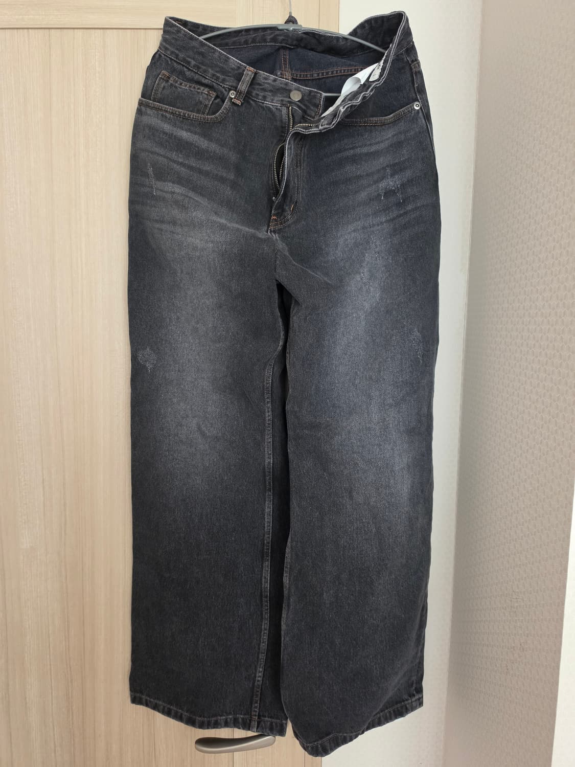 벨리에 와이드 데님 흑청제품 판매합니다.s사이즈 상품이미지3