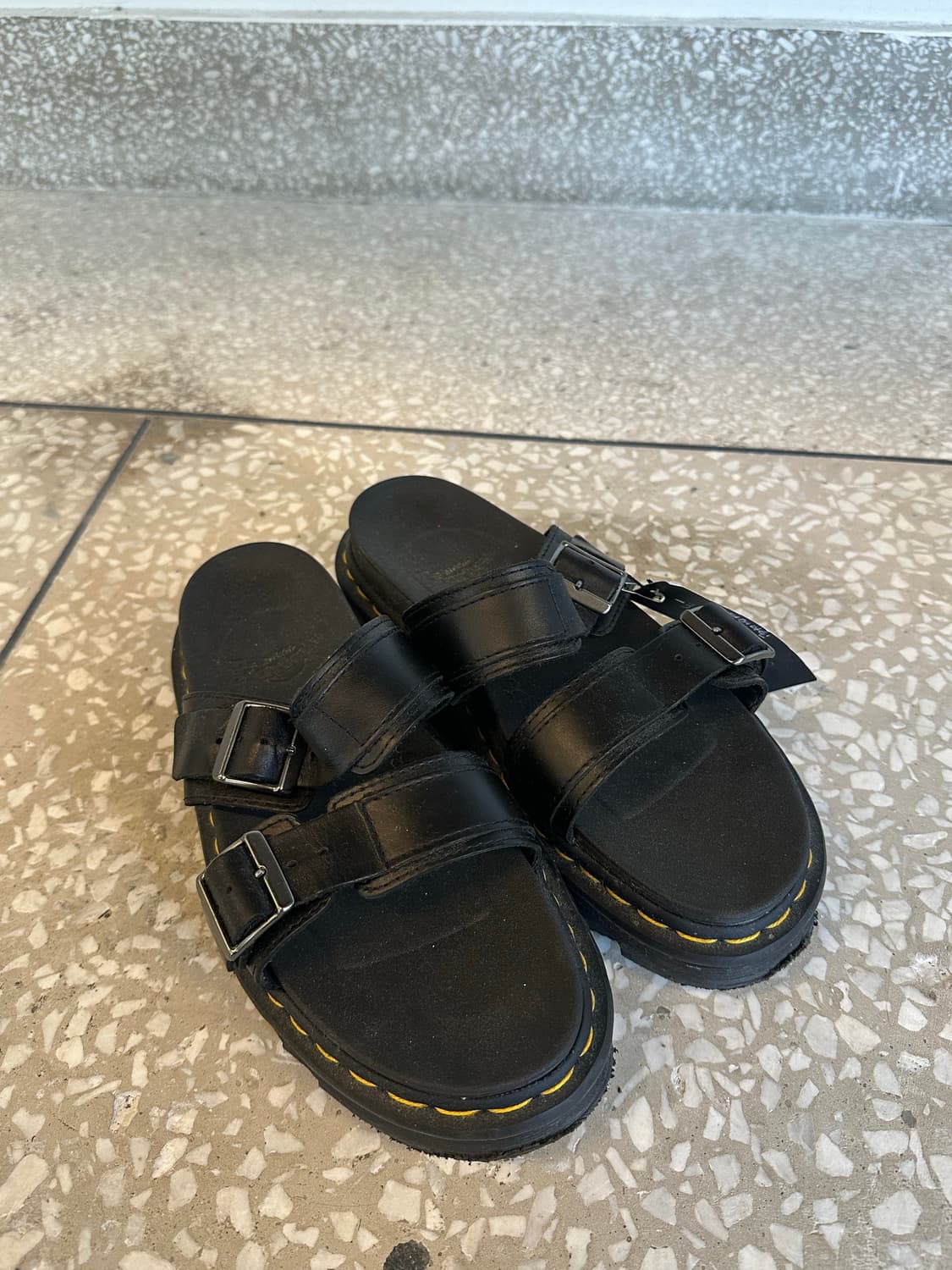Dr.martens sandle 상품이미지2