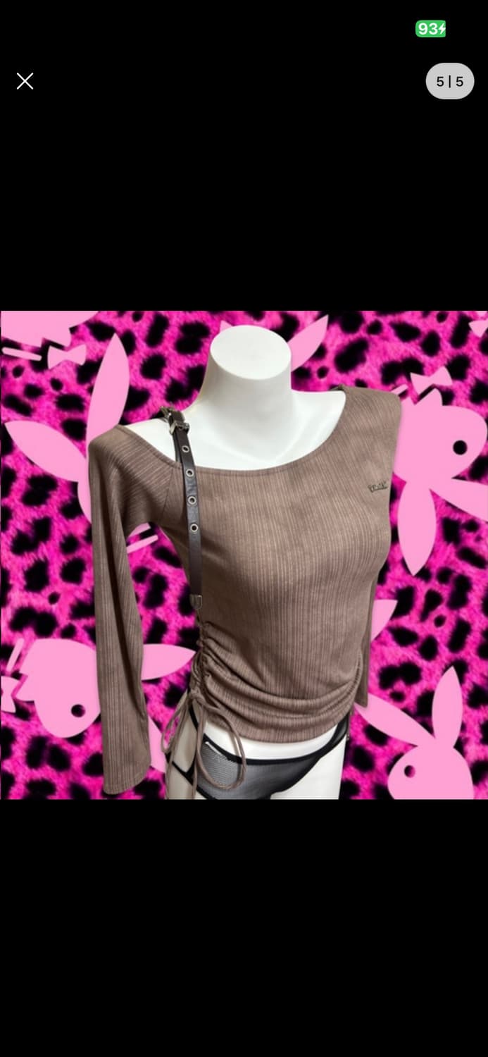 어깨 한쪽 오프숄더 벨티드 그런지 탑 상품이미지5