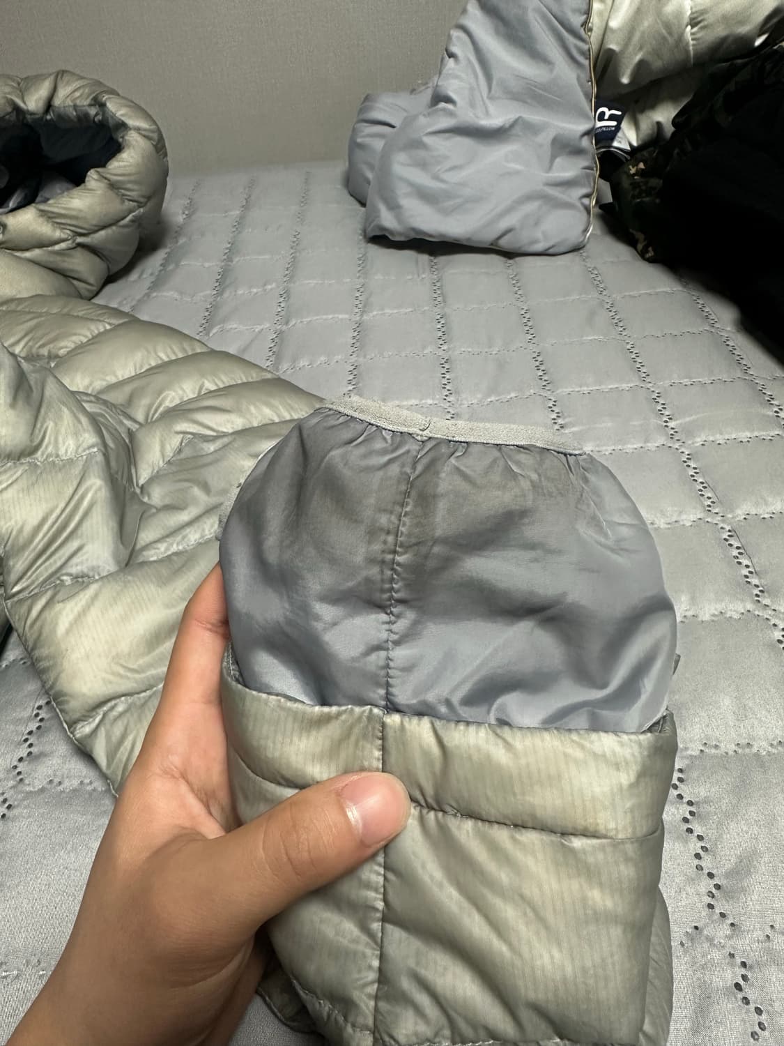 산산기어 서픽스 푸퍼 자켓 그레이 24FW 상품이미지4