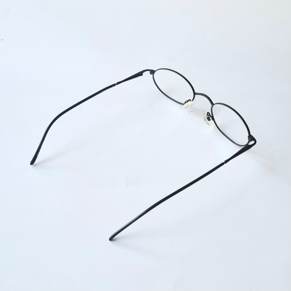 데드스탁 유니크 타원형 슬림 메탈 안경테 773 상품이미지8