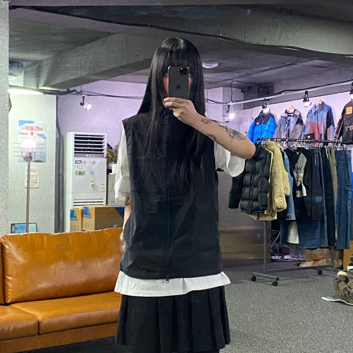 스노우피크 어패럴 블랙 루트 스탠드넥 베스트B4084  상품이미지1