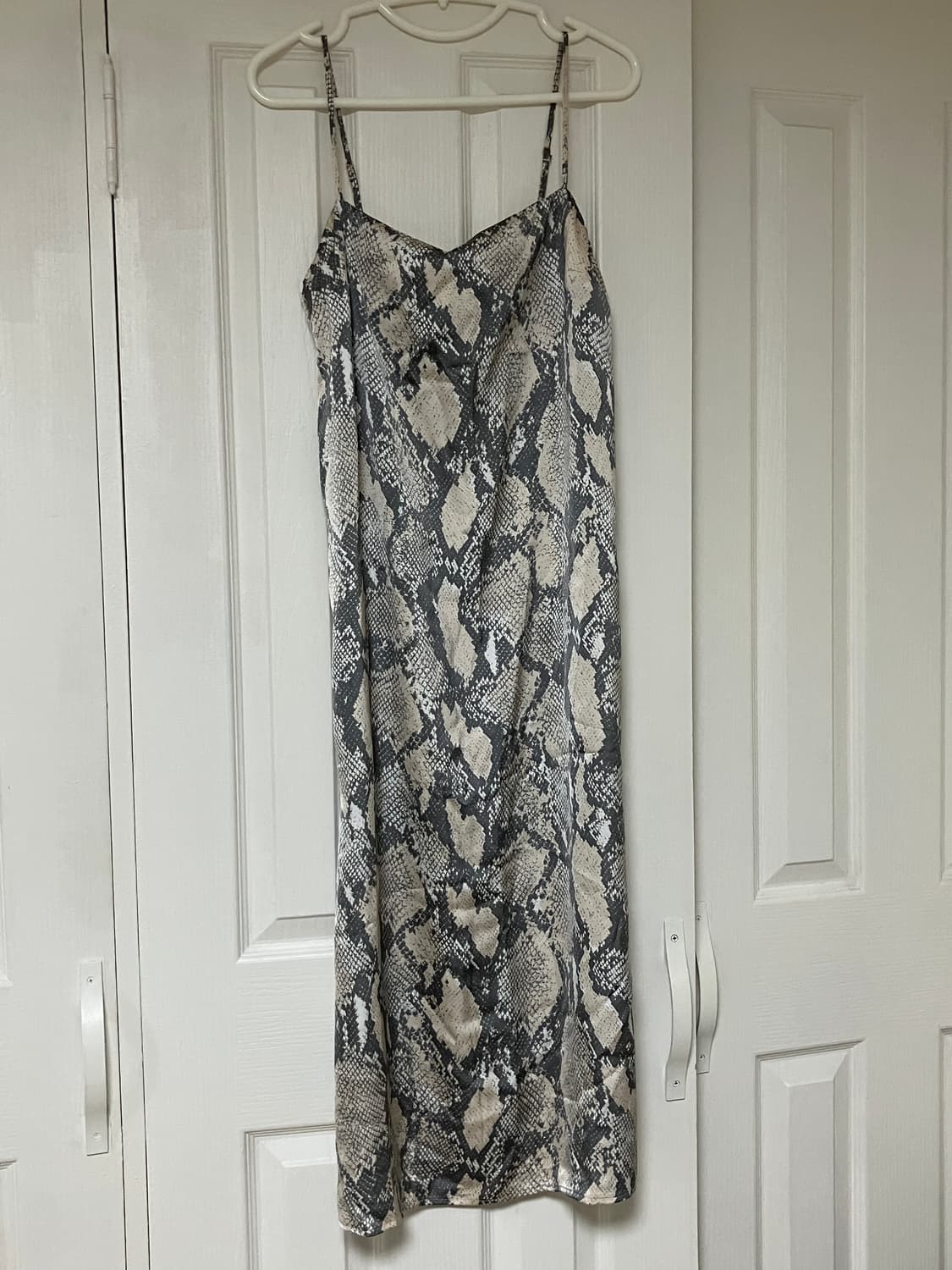 (s) h&m 애니멀 프린트 나시 드레스 상품이미지2