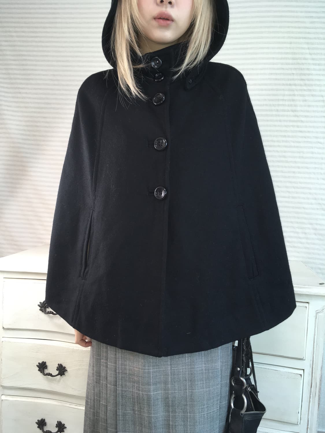 일본빈티지 블랙 케이프 울 후드 코트 상품이미지1