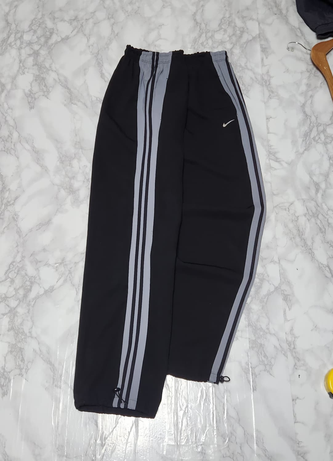 나이키 사이드라인 트랙팬츠 바람막이 와이드 바지 상품이미지1