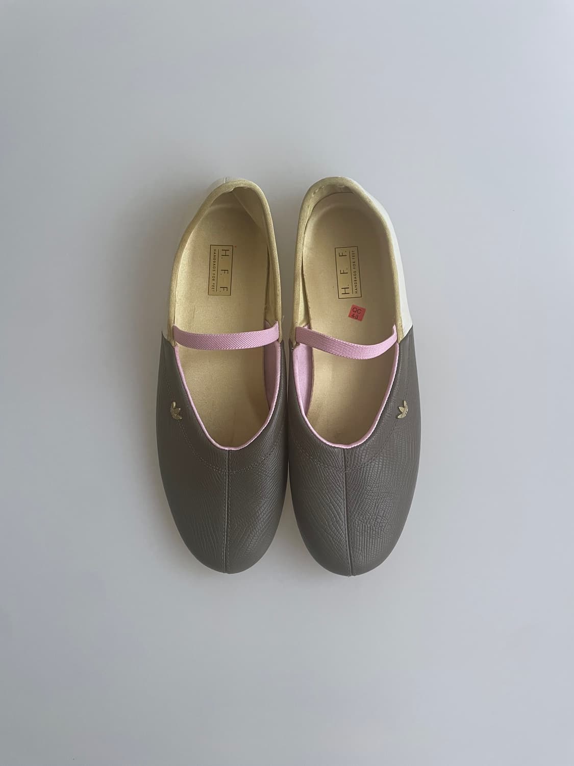 adidas. 250 상품이미지2