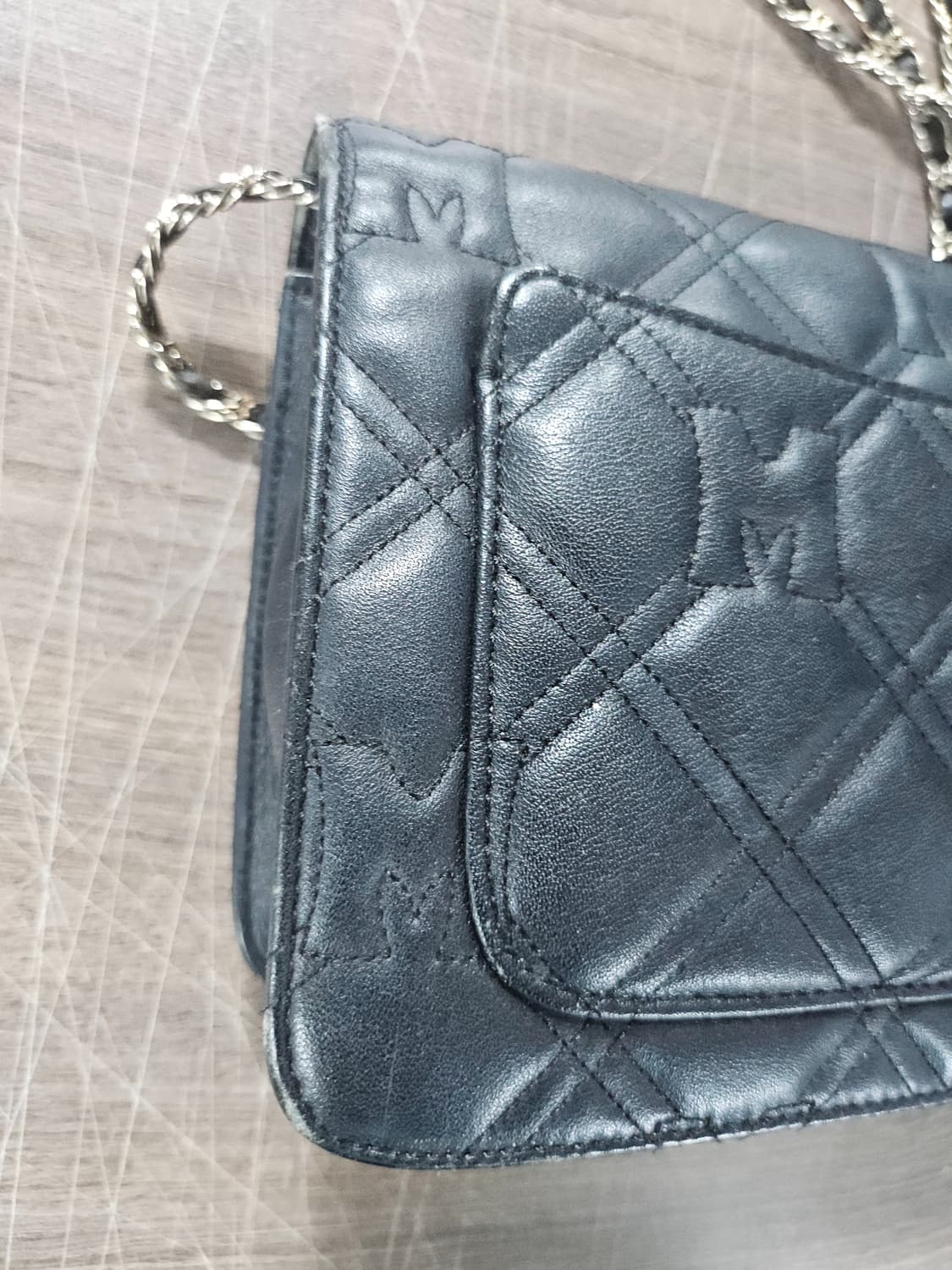 메트로시티 퀼팅 체인 크로스백 블랙 상품이미지6