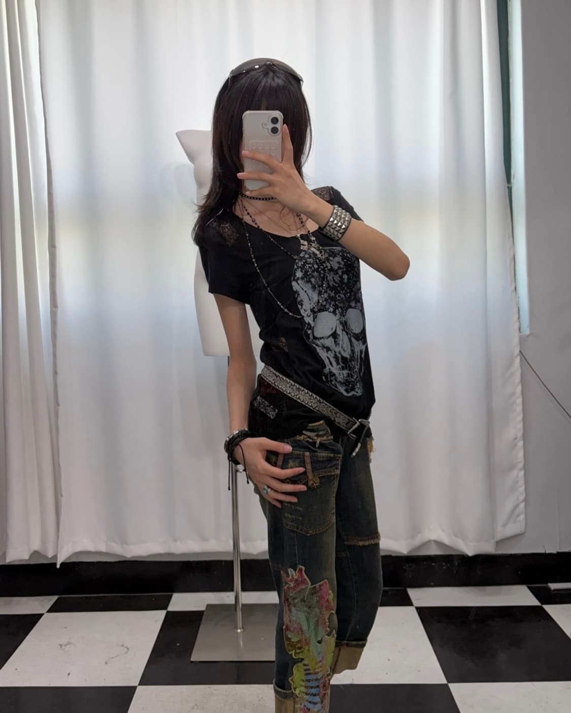 🎸블랙 스컬 프린팅 레이스 디테일 티셔츠🎸 상품이미지4