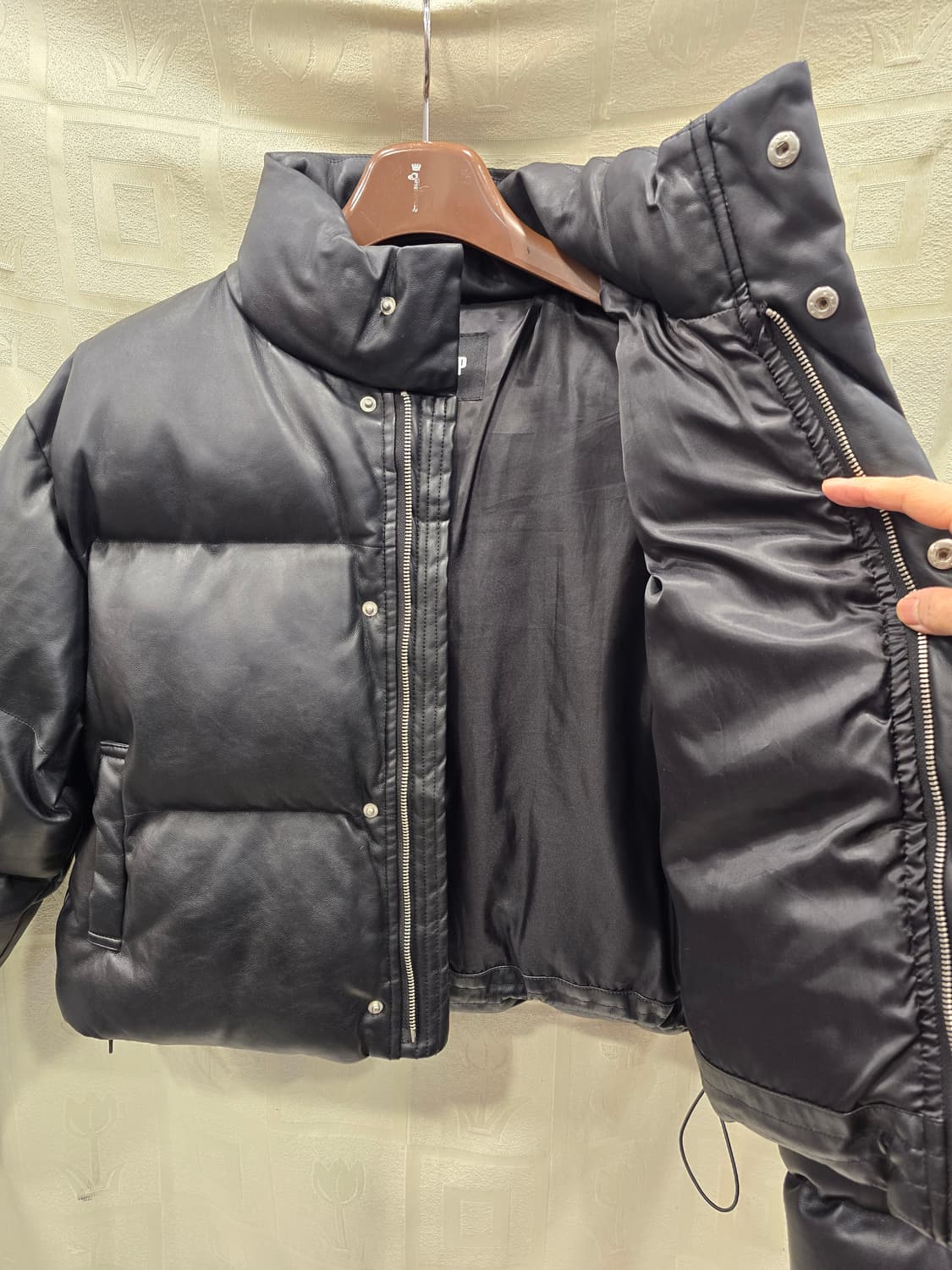 블랙업 레더 크롭 패딩 점퍼 프리사이즈 상품이미지6