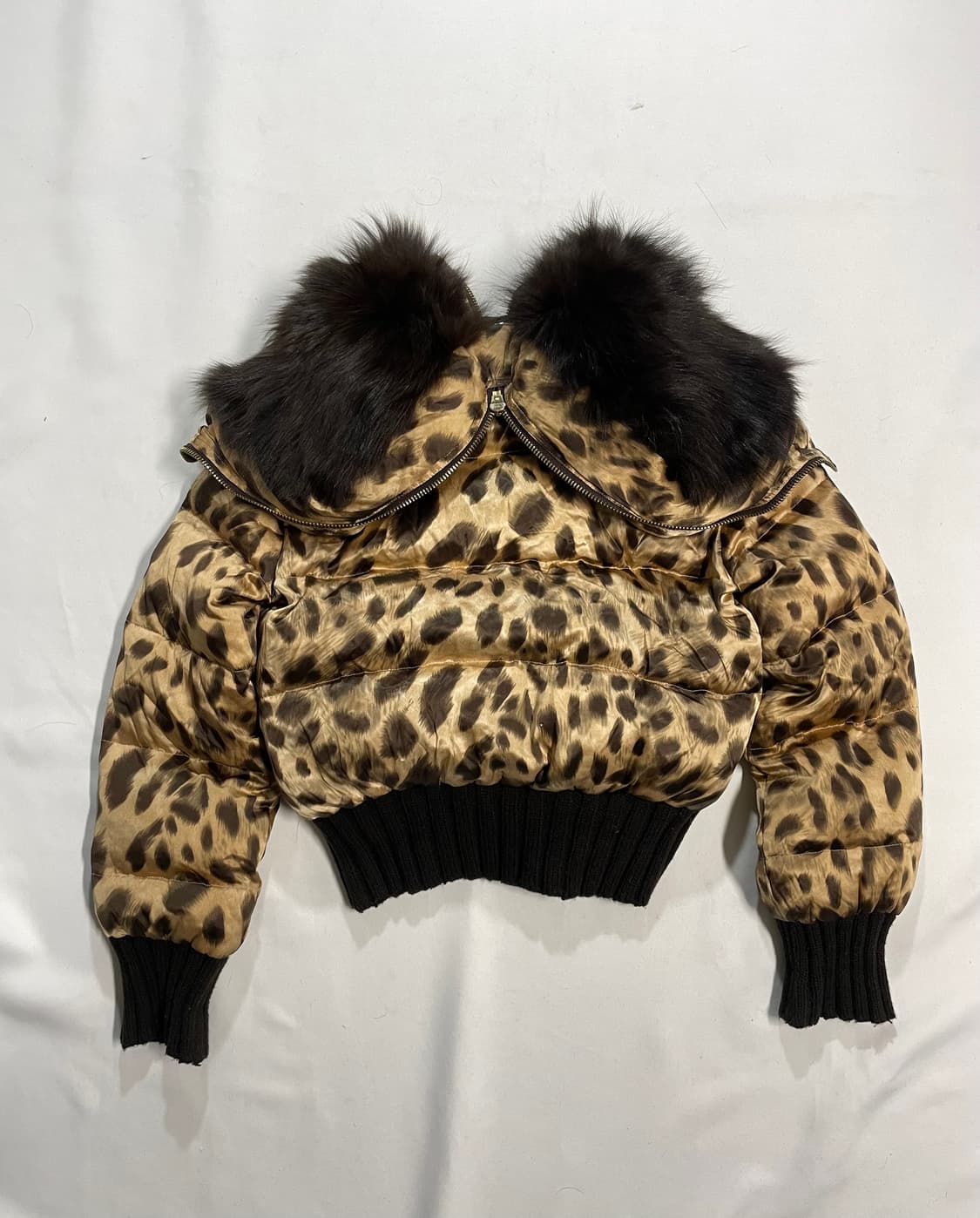 n2b 모티브 울프죠 퍼 후드 패딩 봄버 상품이미지4