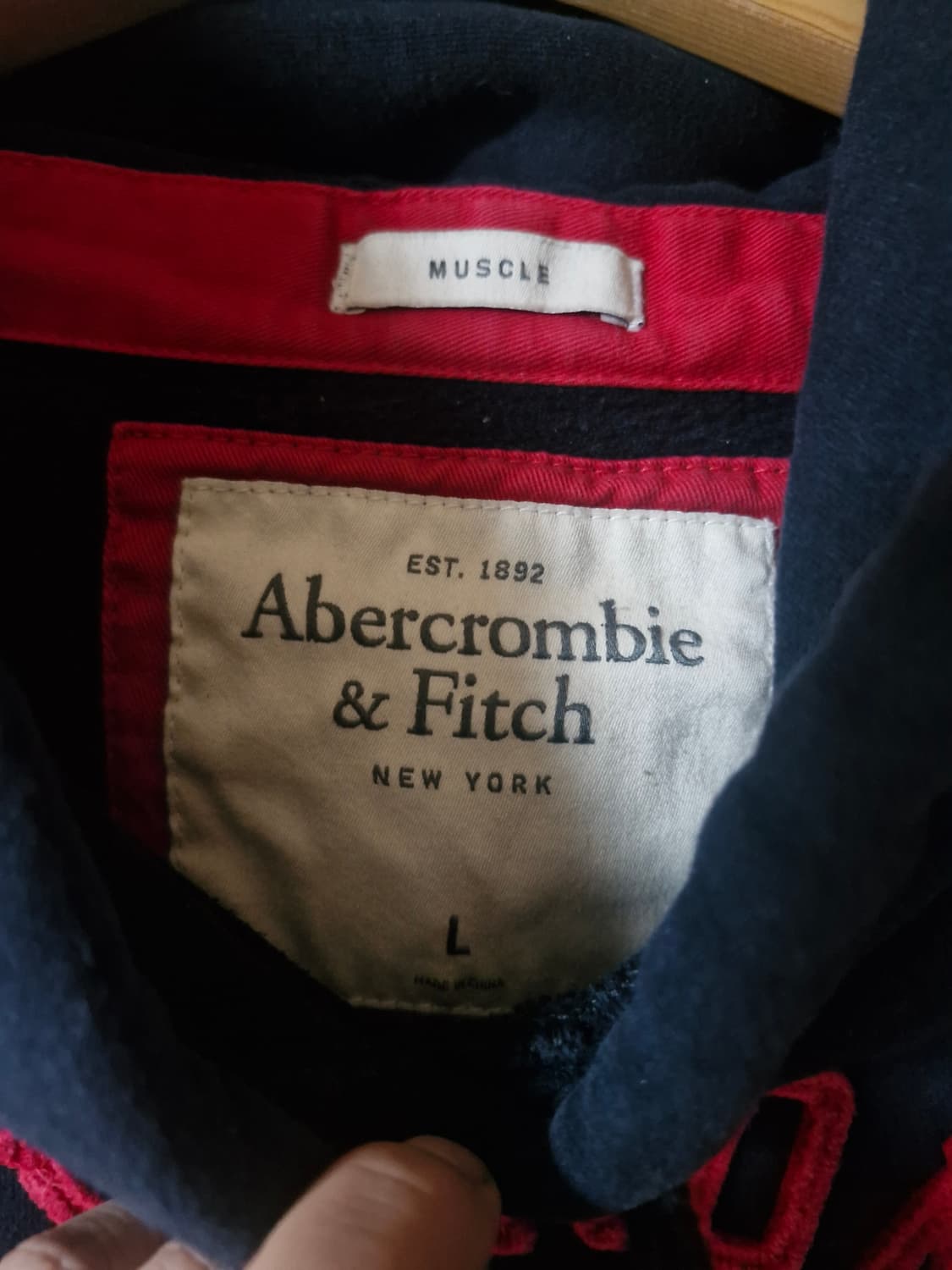 남여공용 아베크롬비 머슬핏 네이비 후드티 L 상품이미지3