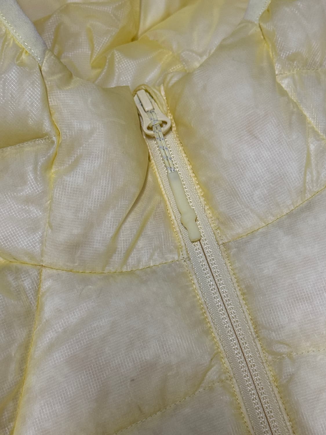 썬러브 SUNLOVE 후드 플라이 라이트 다운 자켓 옐로우 / L사이즈 상품이미지2