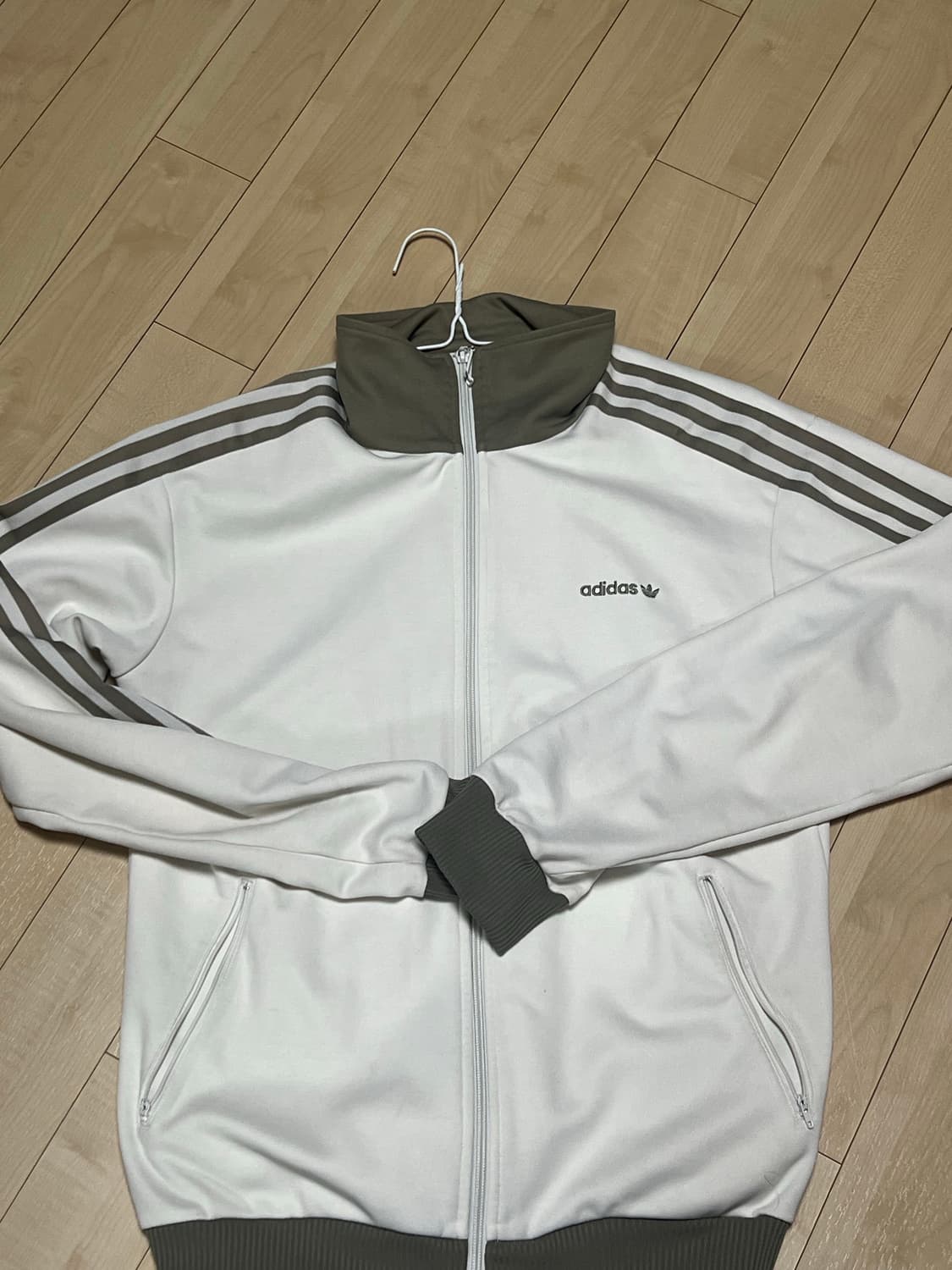 아디다스 베켄바우어 연카키 상품이미지1