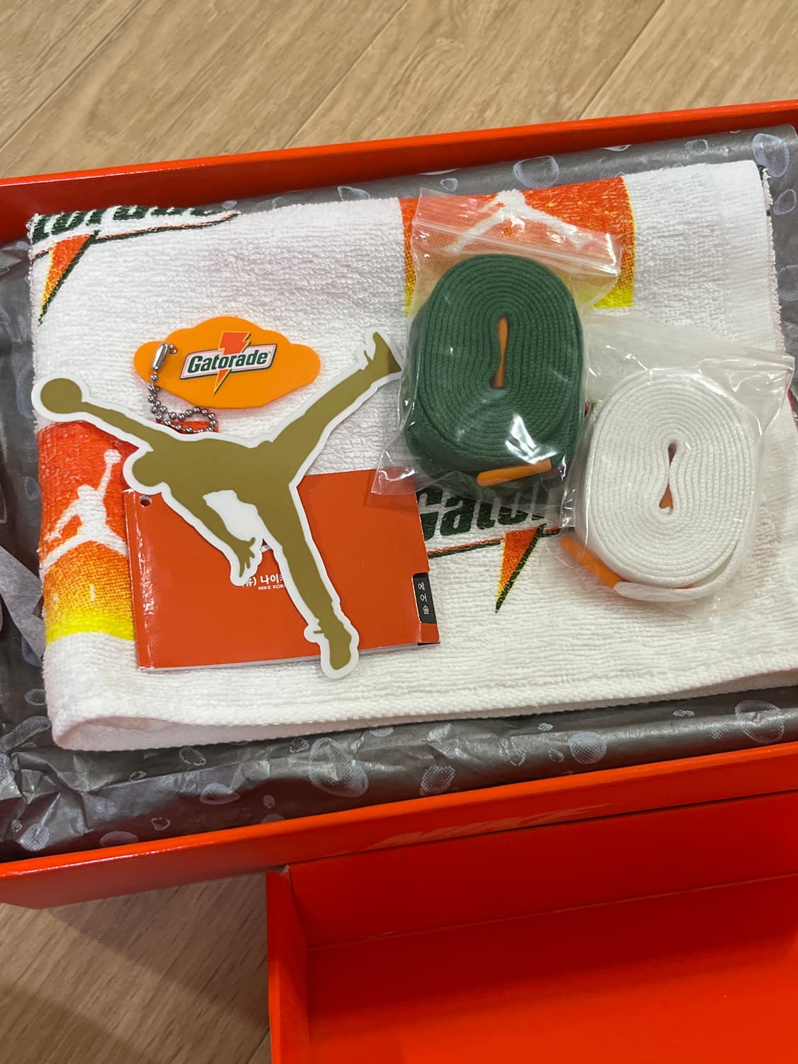 🔥급처🔥 조던1 게토레이 250 / 1회착 / 바로 거래 가능 상품이미지8