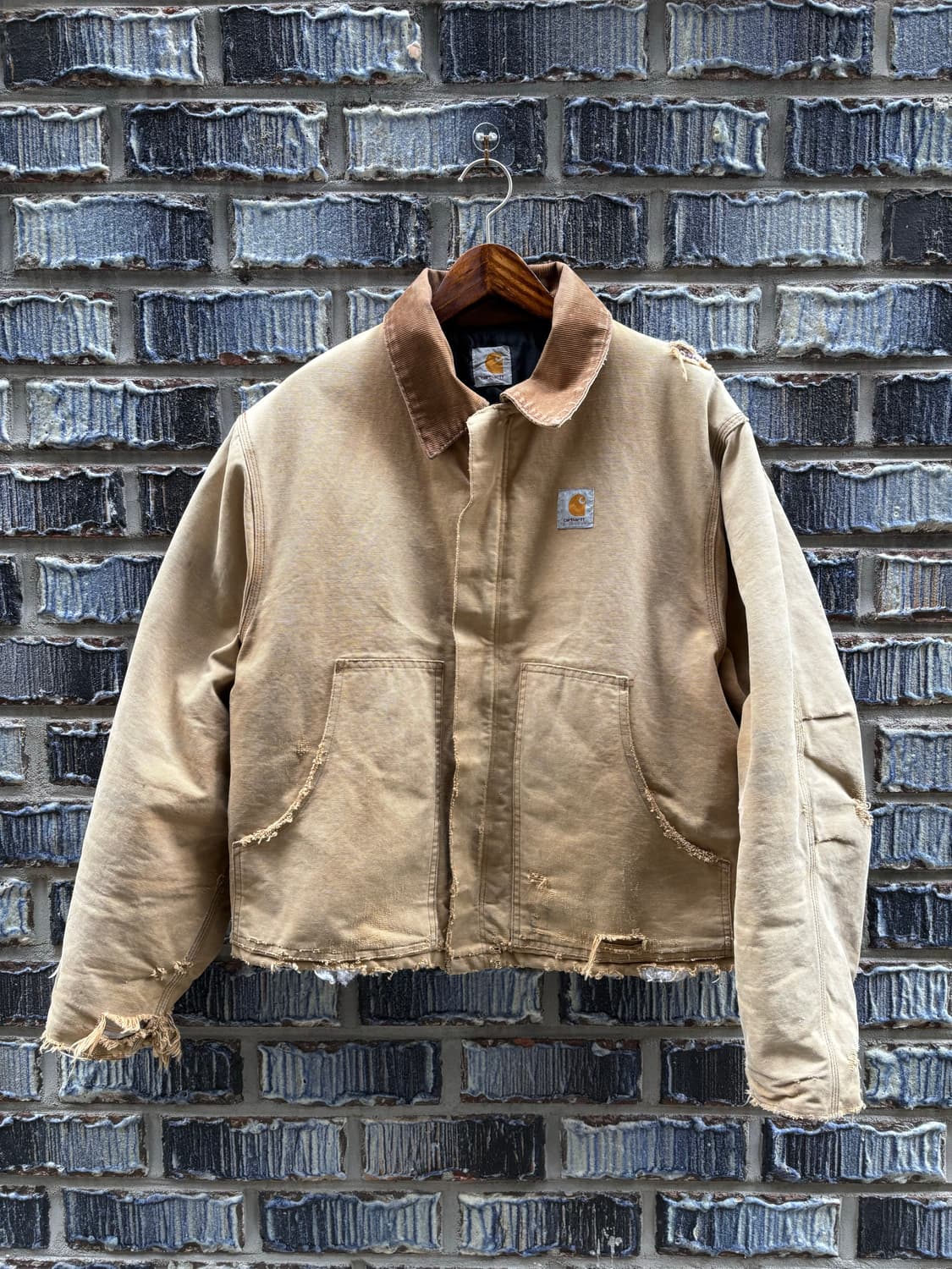 칼하트 아크틱 트레디셔널 자켓 상품이미지1