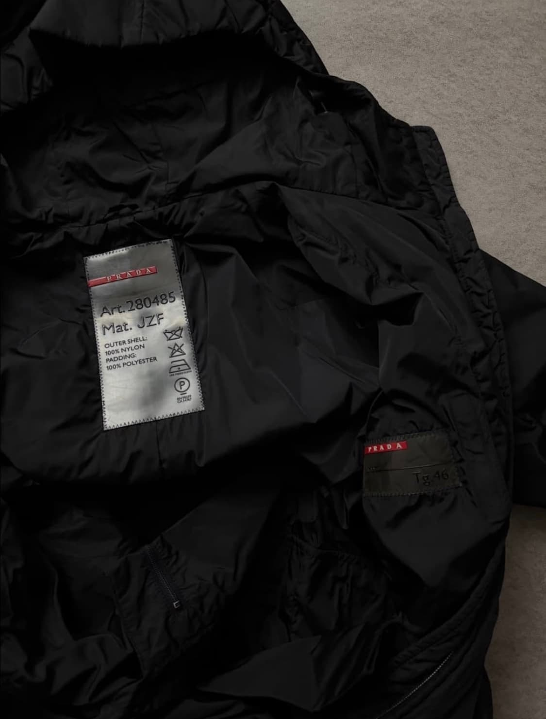 프라다 스포츠 후드 패딩 포노코 상품이미지4