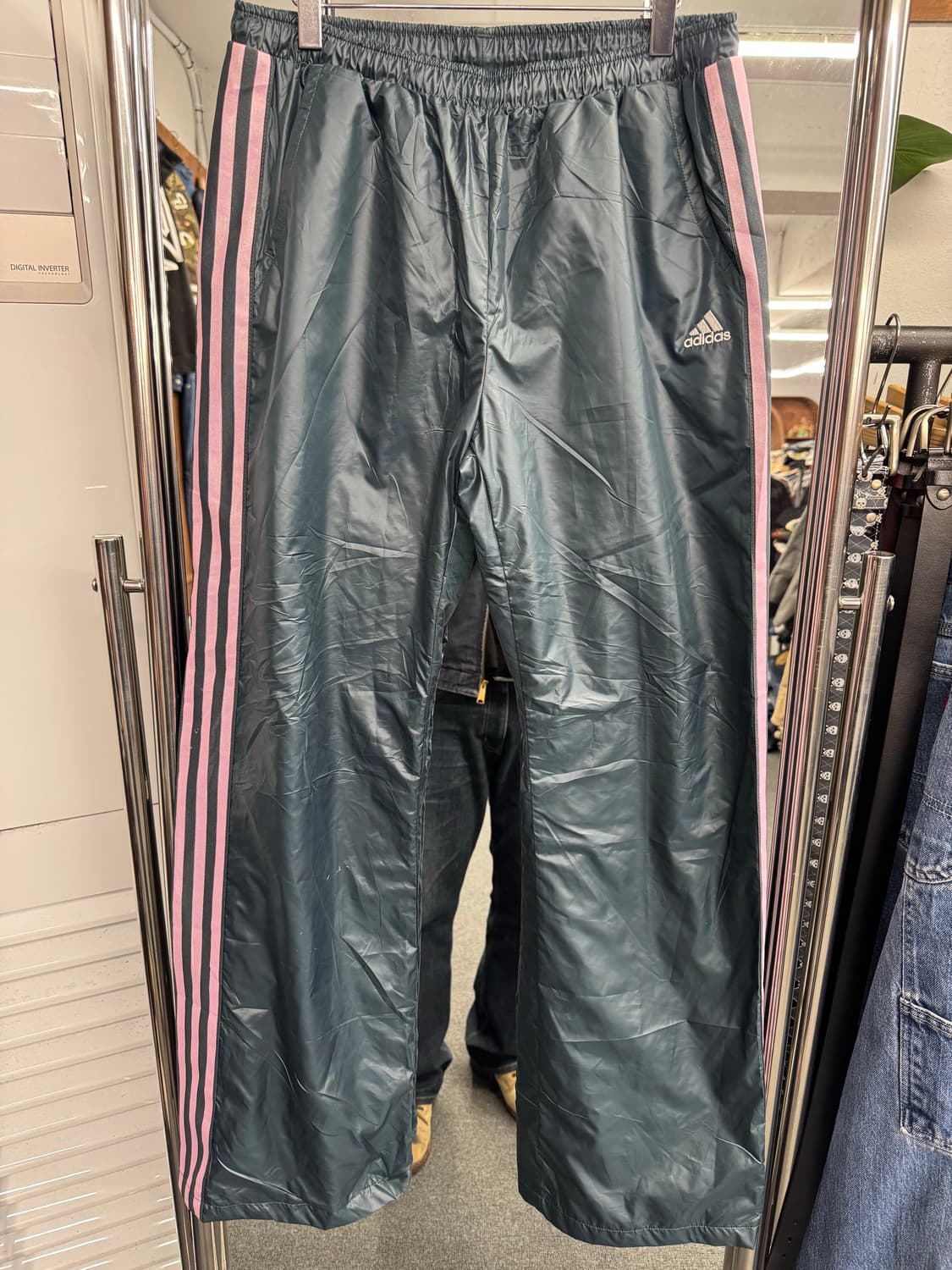 아디다스 올드스쿨 핑크 삼선 트레이닝팬츠 상품이미지1