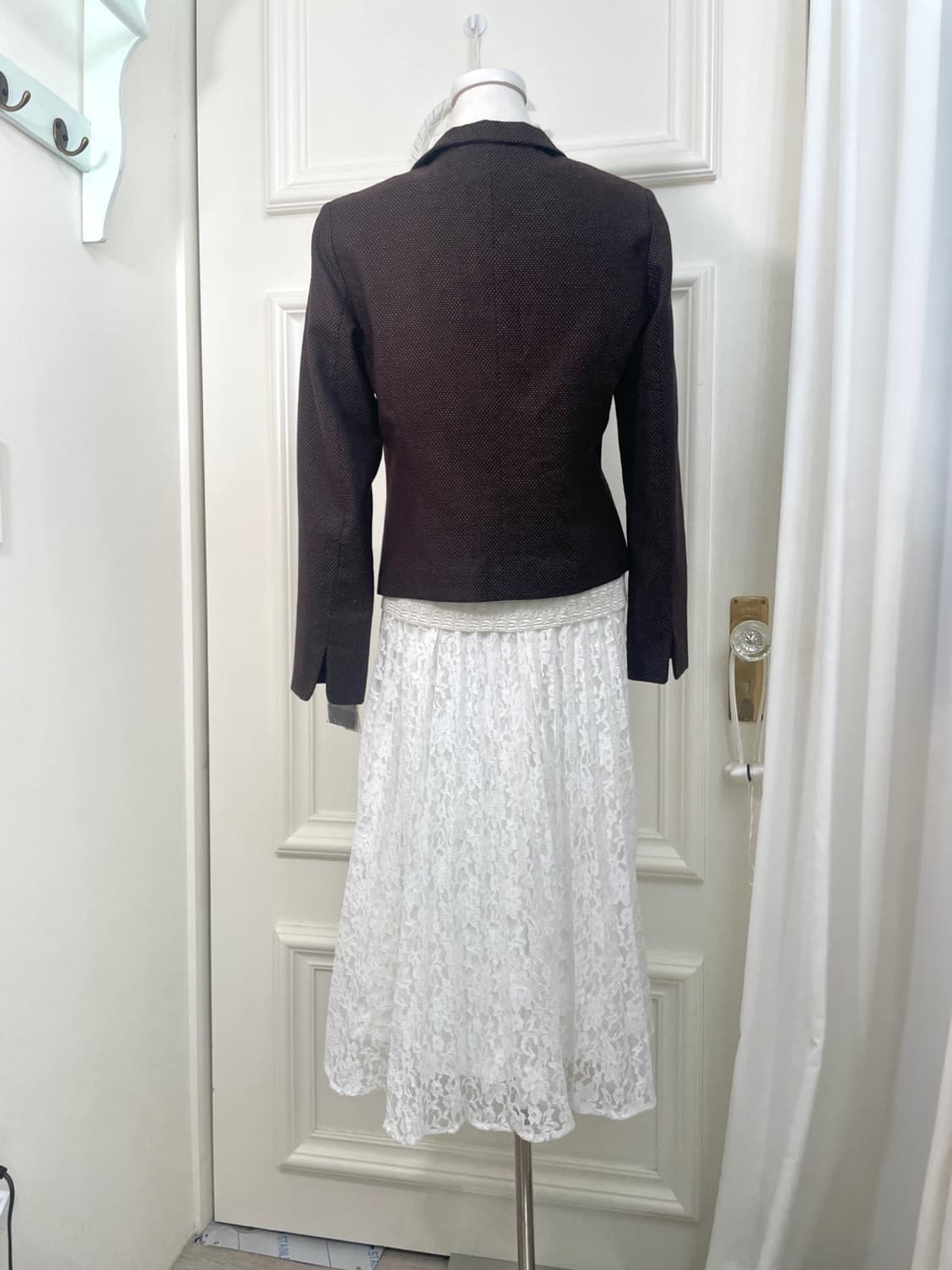 brown dot ruffle jacket(size-40) 상품이미지4