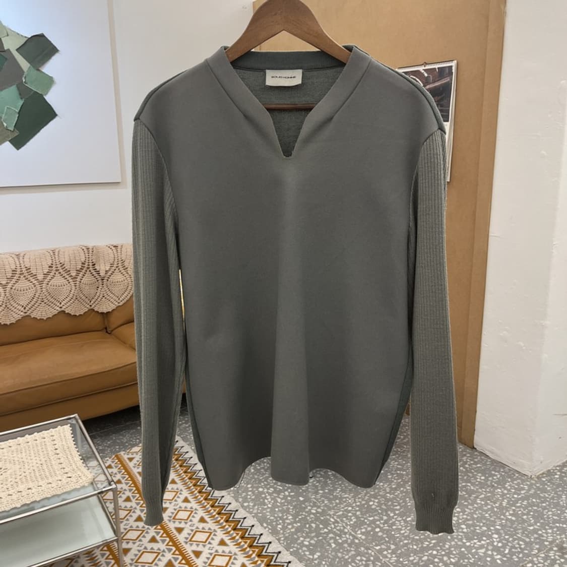 솔리드옴므 한섬 모던시크 울캐시미어 펠트 니트 맨투맨 50 C10495 상품이미지3