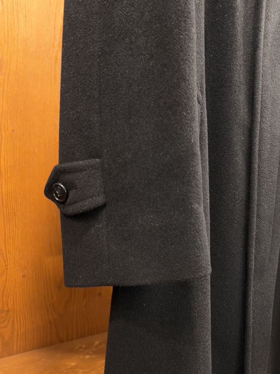 꼬르넬리아니 코트 상품이미지4