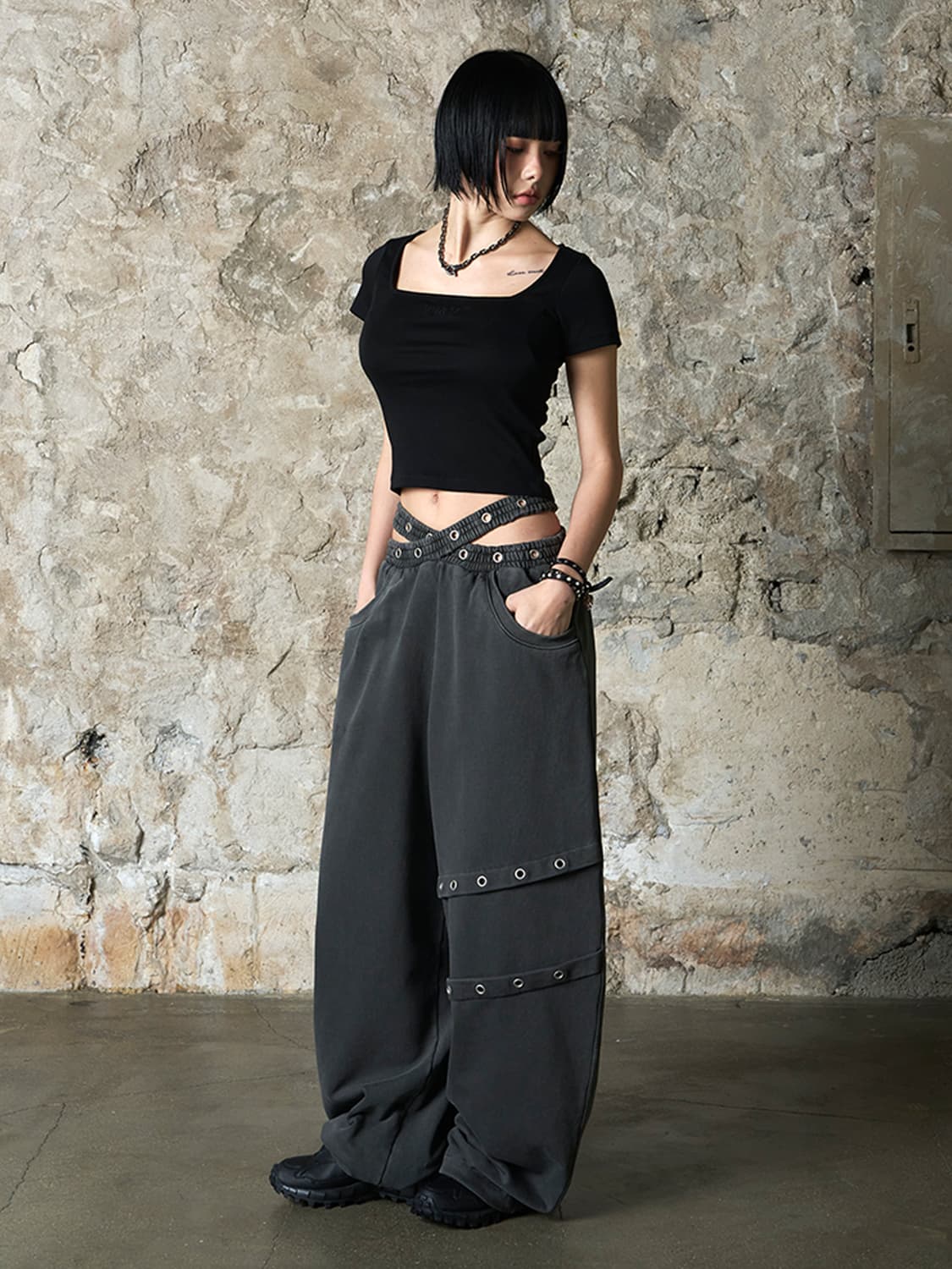 EUCT  Dual-waist eyelet sweatpants 상품이미지5